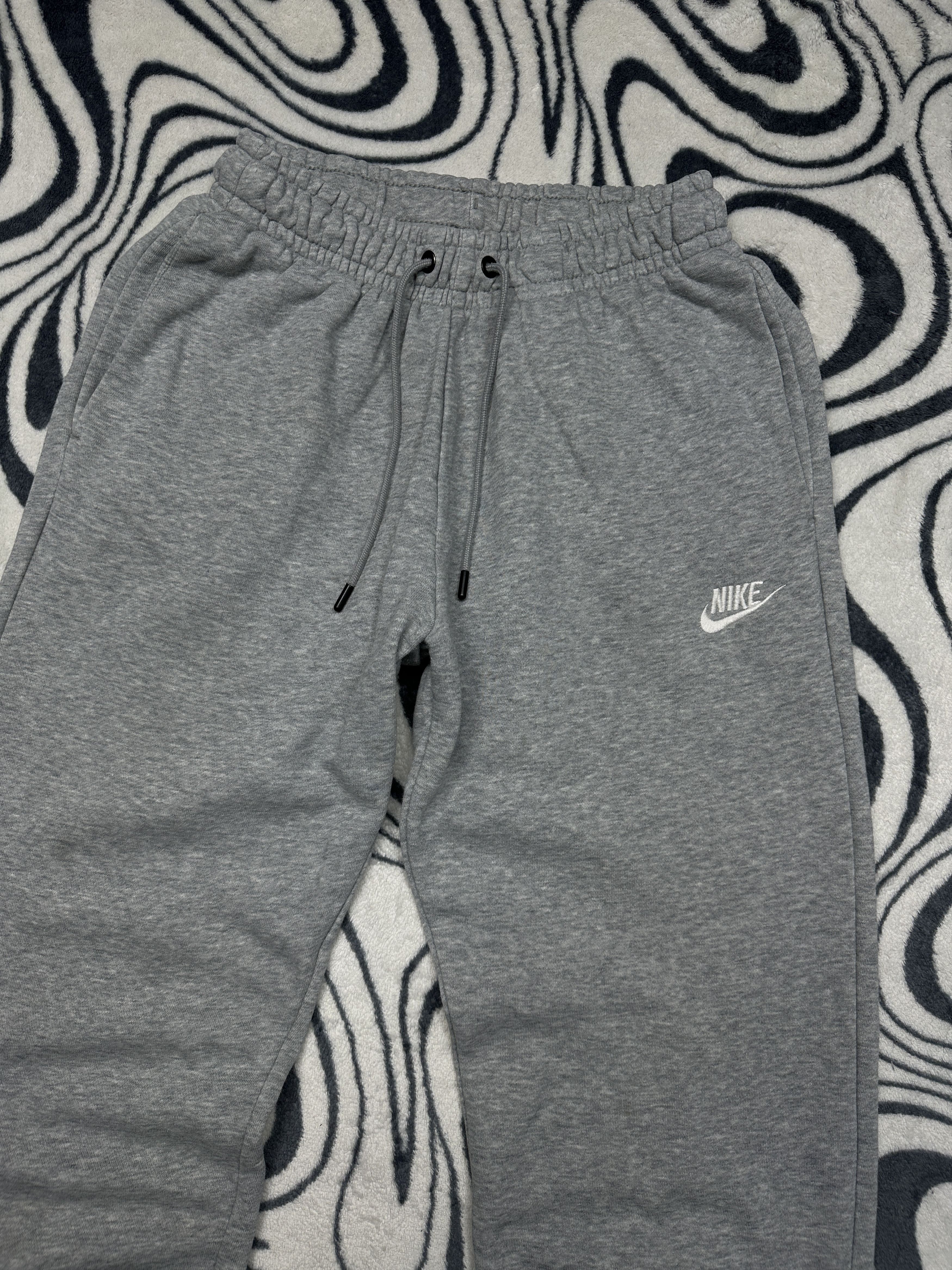 Nike Nike Sweatpants Mens Track Pants Size US 28 / EU 44 - 2 Thumbnail