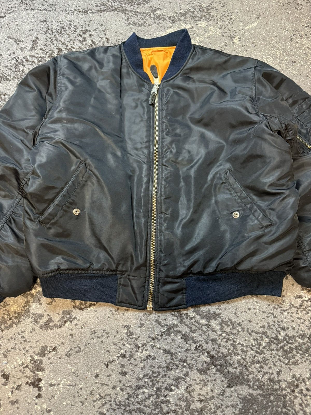 Vintage Vintage Y2K Military MA-1 Distressed Balenciaga Style Bomber Size US L / EU 52-54 / 3 - 9 Thumbnail