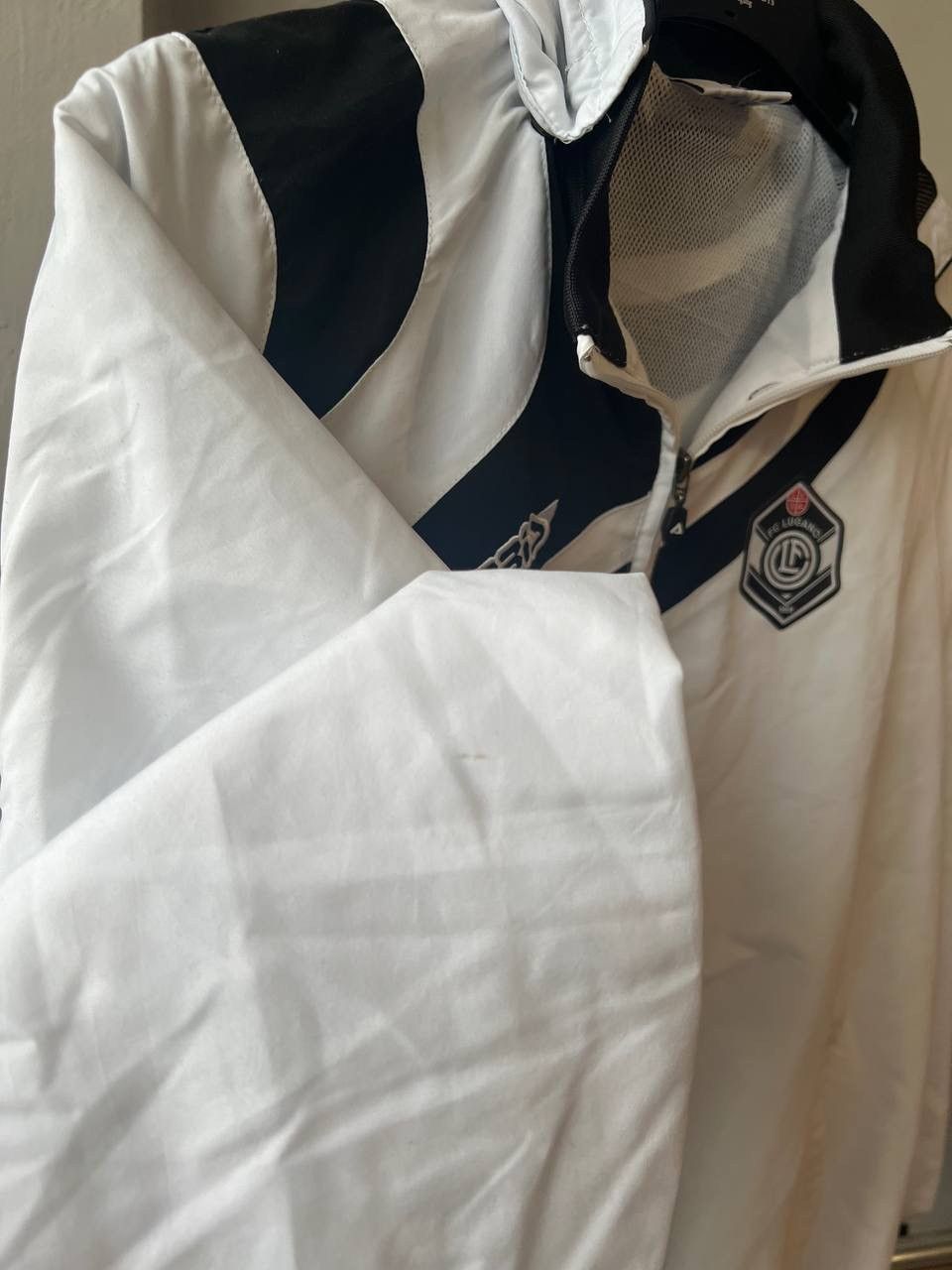 Sports Specialties 2016/18 FC LUGANO SWITZERLAND TRAINING ACERBIS TRACK JACKET Size US M / EU 48-50 / 2 - 9 Thumbnail