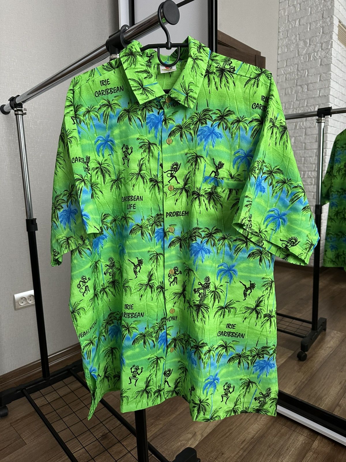 Vintage Hawaiian Shirt Vintage Button Up USA Size US L / EU 52-54 / 3 - 3 Thumbnail