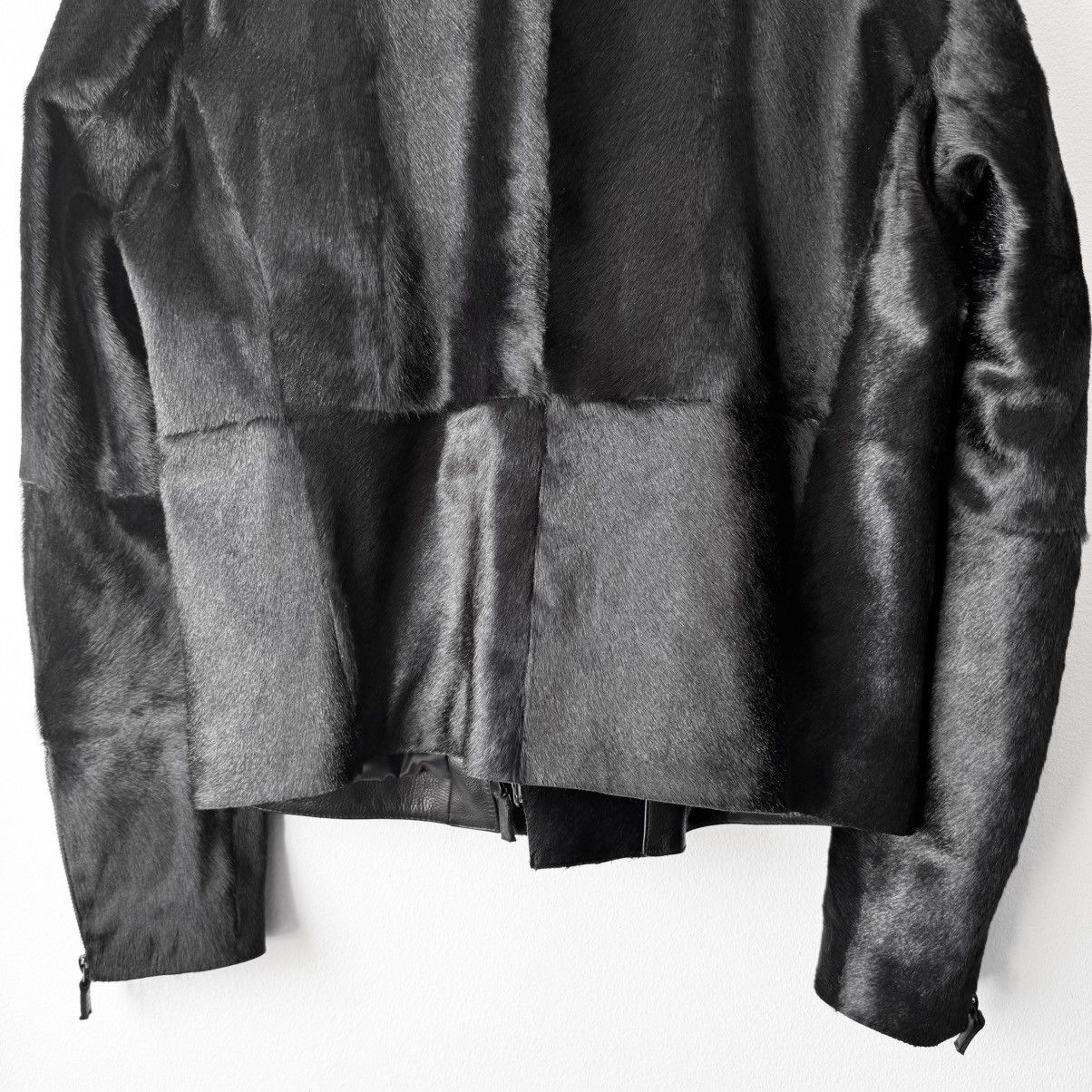 Emporio Armani Emporio Armani AW2012 Pony Hair Asymmetrical Leather Jacket Size US M / EU 48-50 / 2 - 8 Thumbnail