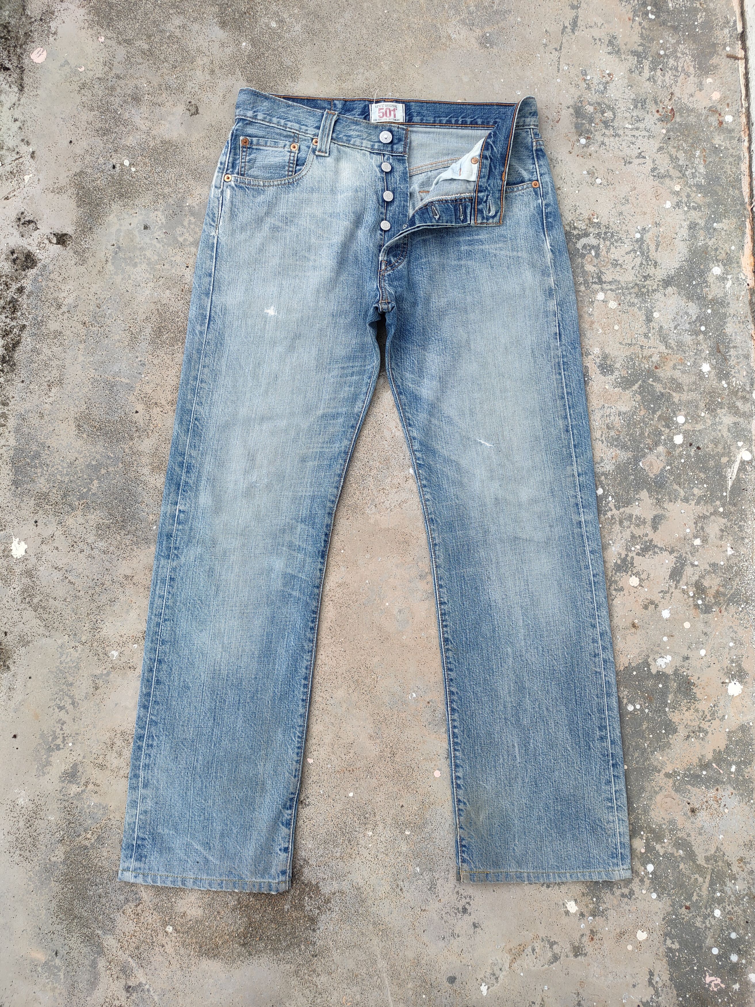 Levi's Vintage Clothing Vintage Levi's 501 Faded ripped jeans denim pants Size US 31 - 1 Thumbnail