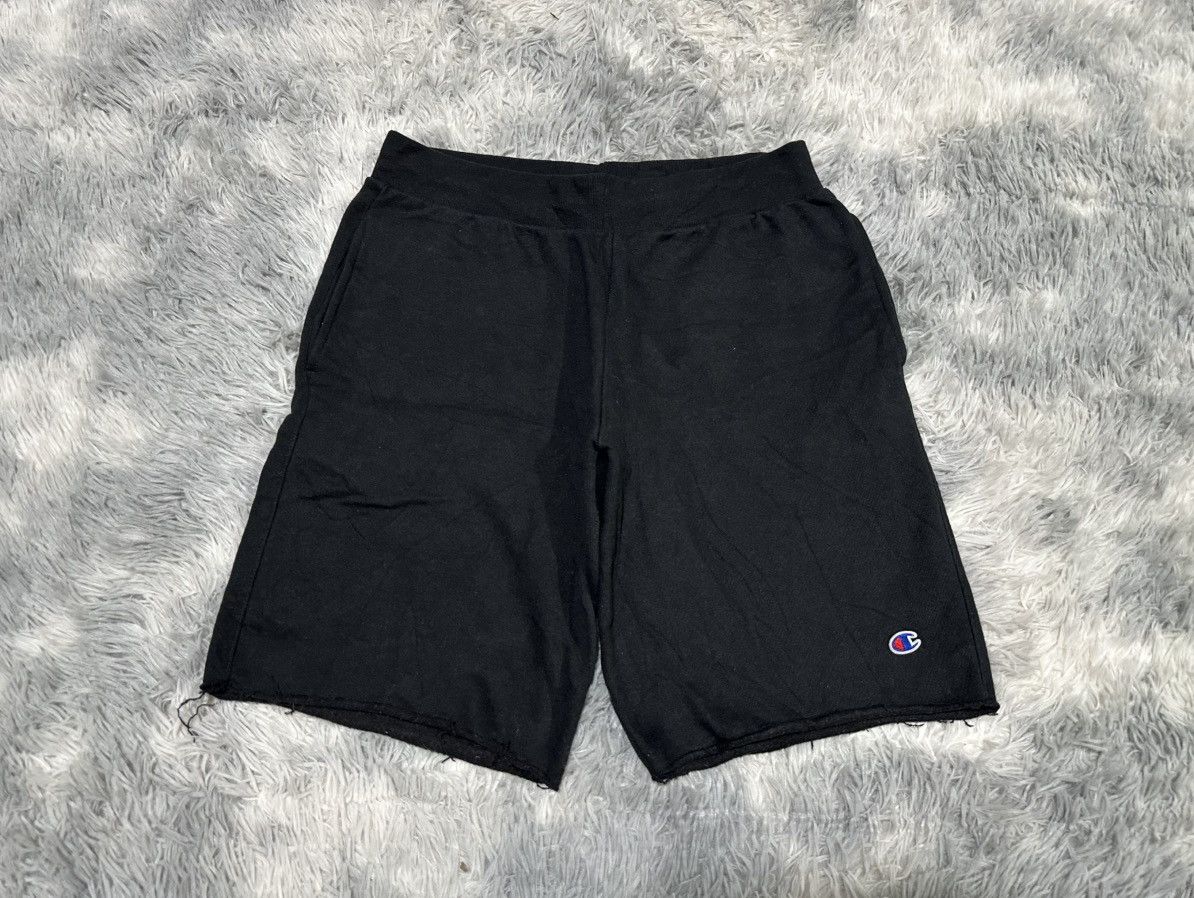 Champion 🔥Y2K Champion Reverse Weave Shorts Sweatpants Raw Edge Size US 32 / EU 48 - 1 Thumbnail
