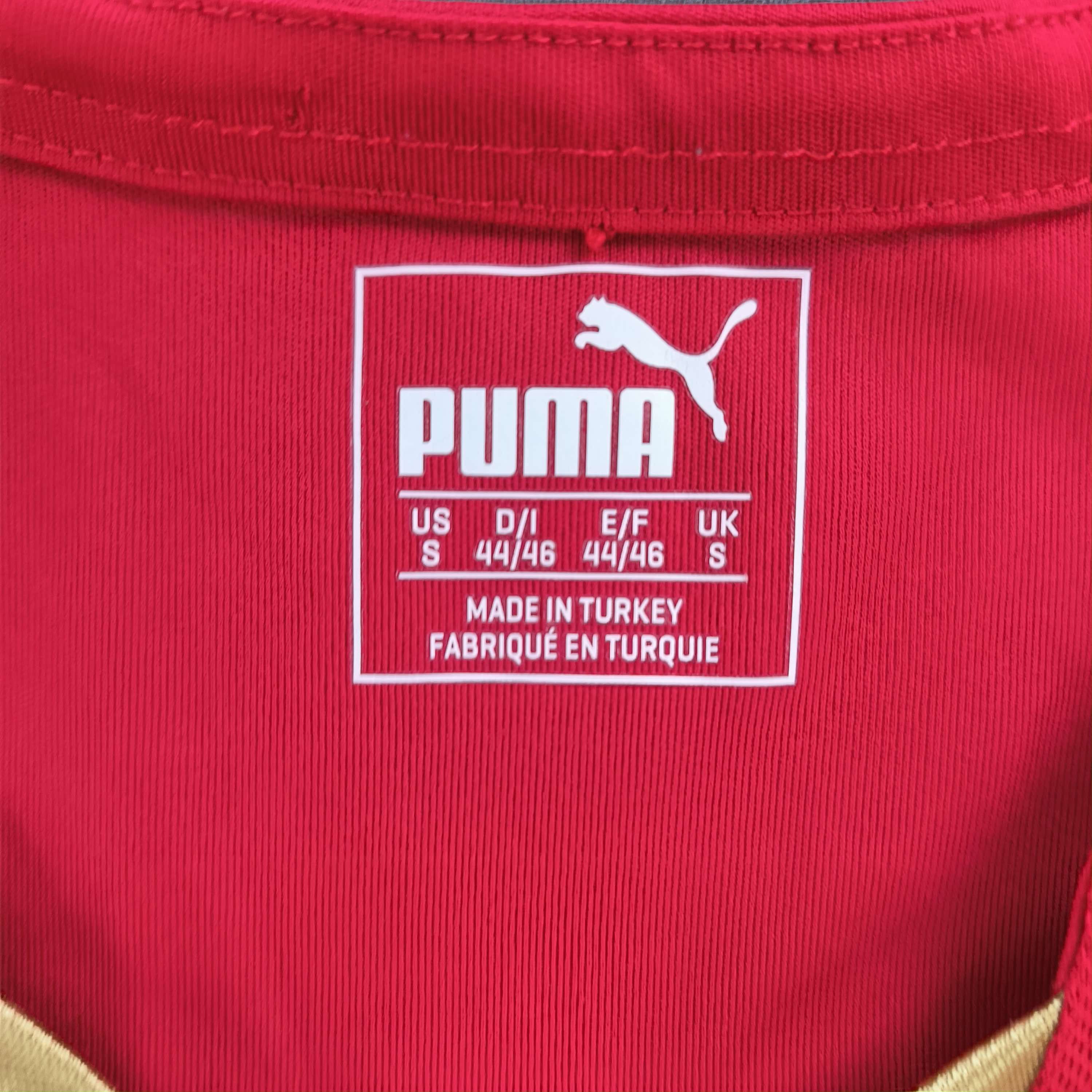 Puma Reading 2018-19 Puma special football jersey shirt size S Size US S / EU 44-46 / 1 - 5 Thumbnail