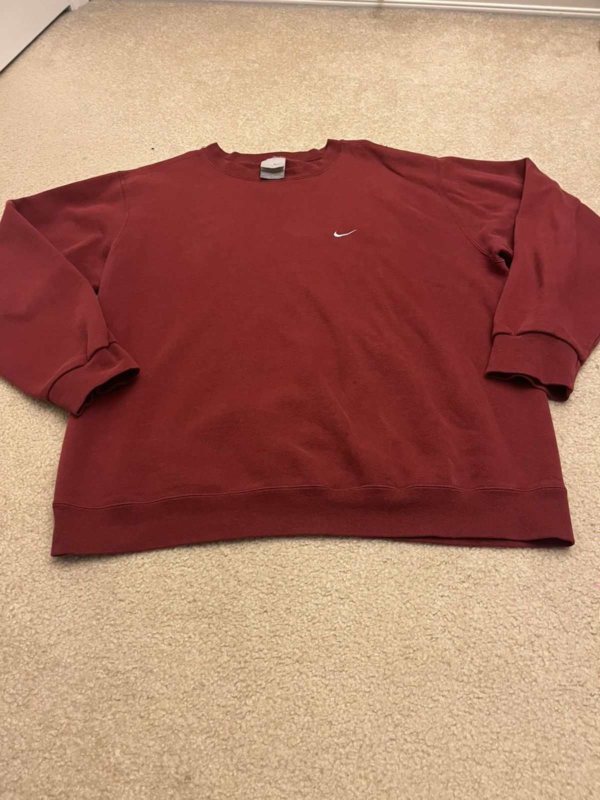 Nike Vintage Nike Swoosh Crewneck Sweater Size US L / EU 52-54 / 3 - 4 Thumbnail