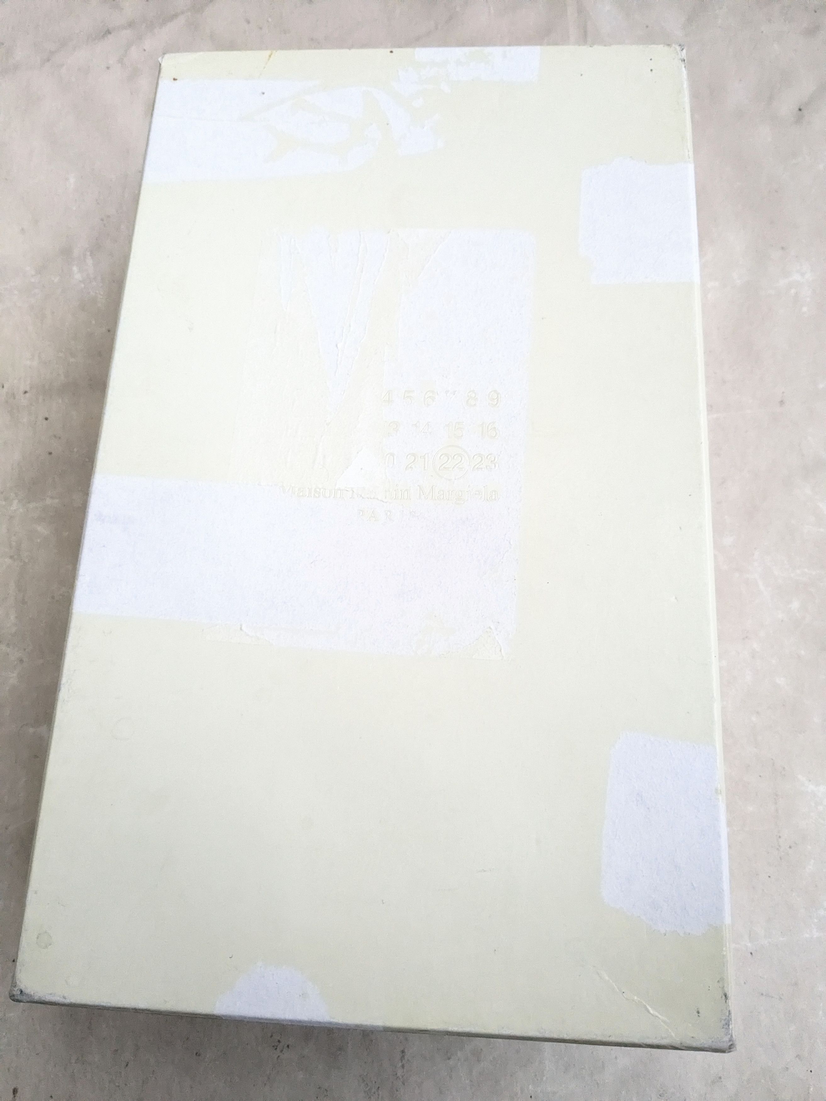 Maison Margiela Maison Margiela GAT Replica White Paint Splatter 9 42 Low Size US 9 / EU 42 - 19 Thumbnail