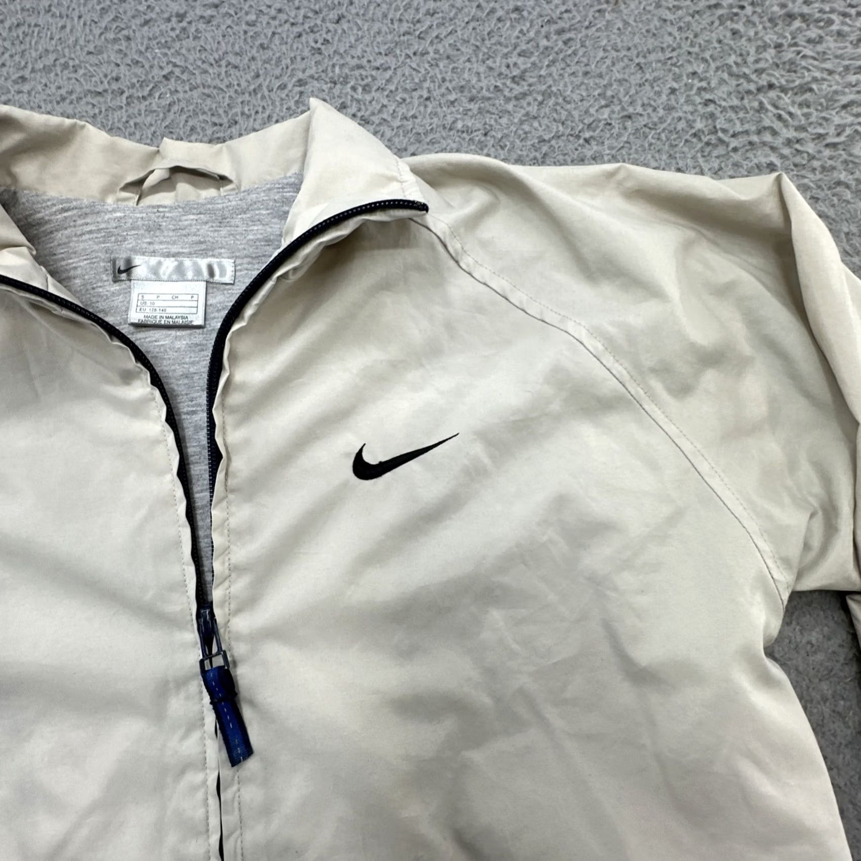Nike VINTAGE Nike Silver Tag Women’s Lightweight Jacket Zip Up Jacket Track Nike Dri-FIT Black XS? Size L / US 10 / IT 46 - 3 Thumbnail