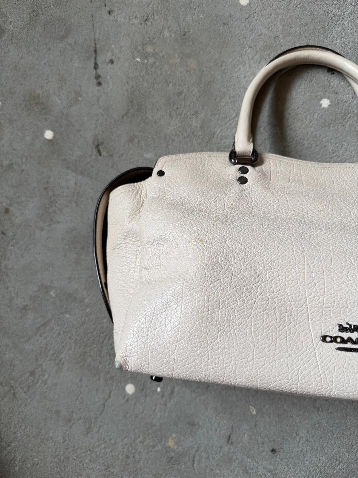 Coach Coach Drew Pebble Snakeskin Shoulder Bag White Size ONE SIZE - 2 Thumbnail