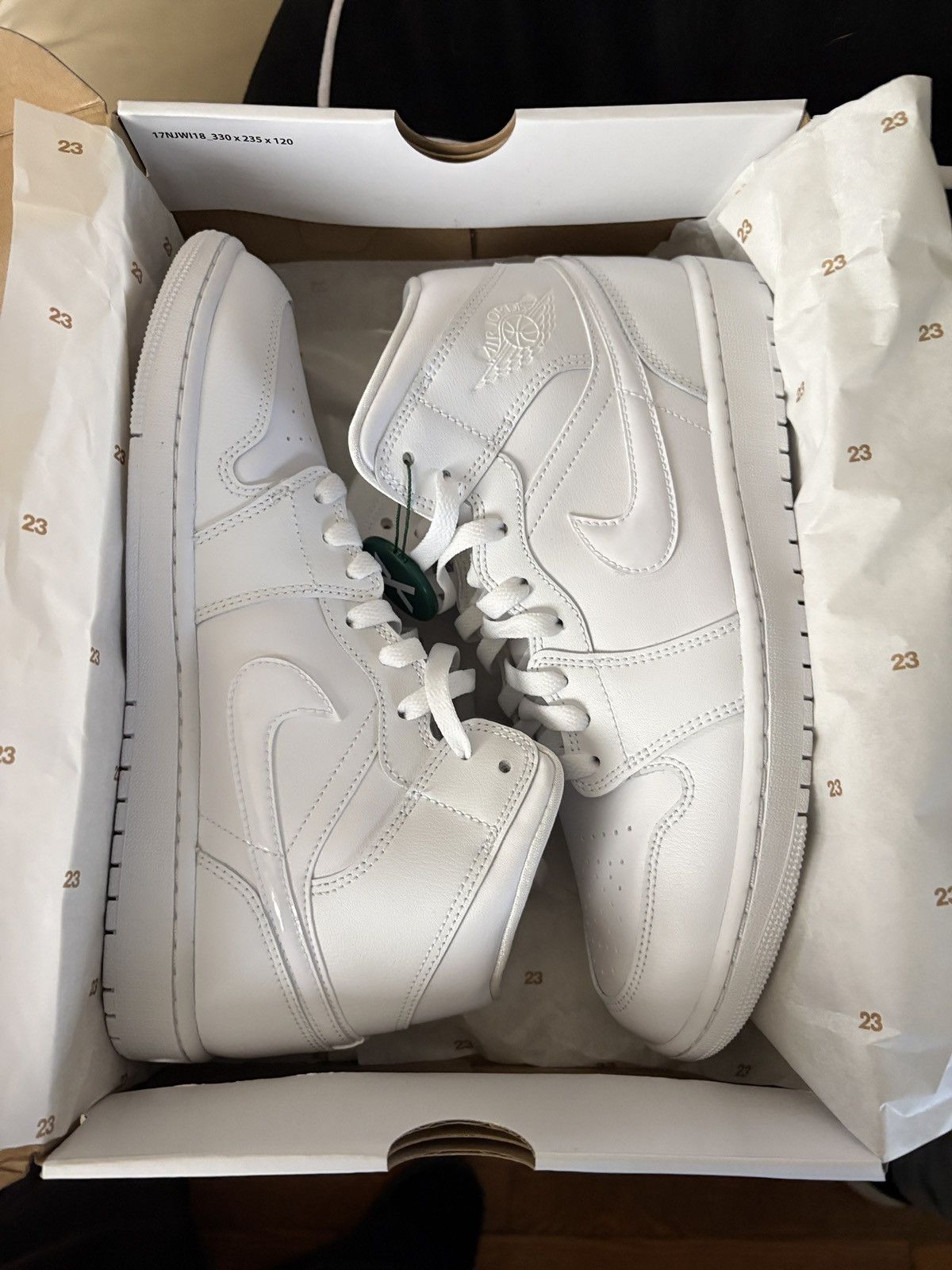 Jordan Brand af1 triple white Size US 10 / EU 43 - 1 Thumbnail