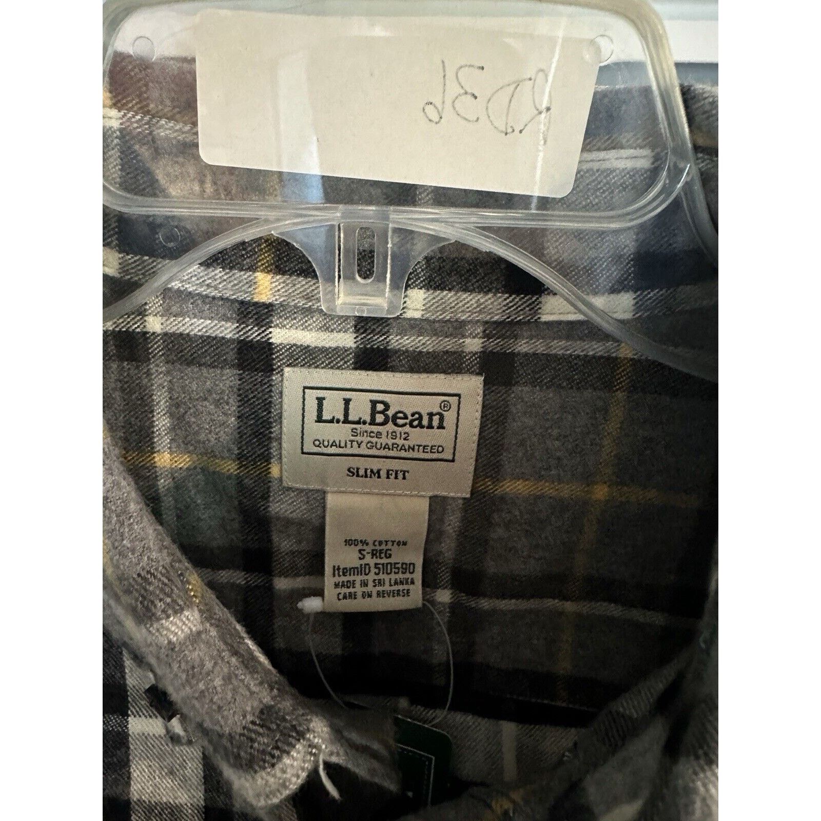 L.L. Bean New LL Bean Flannel Shirt Mens Small Slim Long Sleeve Plaid Size US S / EU 44-46 / 1 - 3 Thumbnail