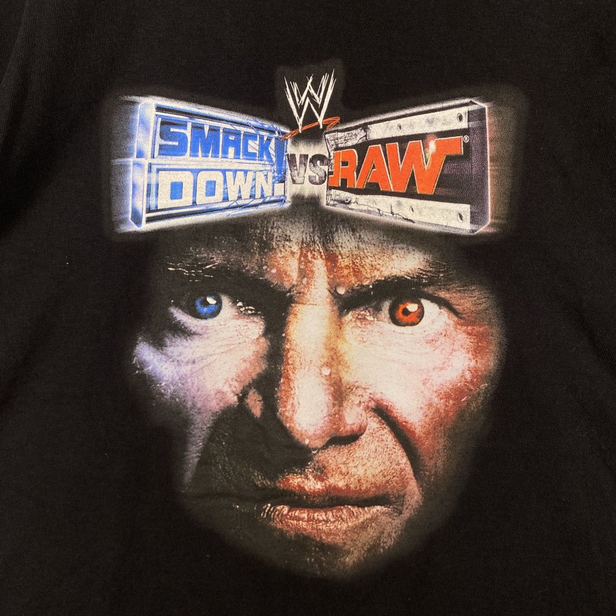 WWE Vintage 00's WWE Wrestle Mania Smack Down Vs Raw Tee Shirt Size US M / EU 48-50 / 2 - 2 Thumbnail