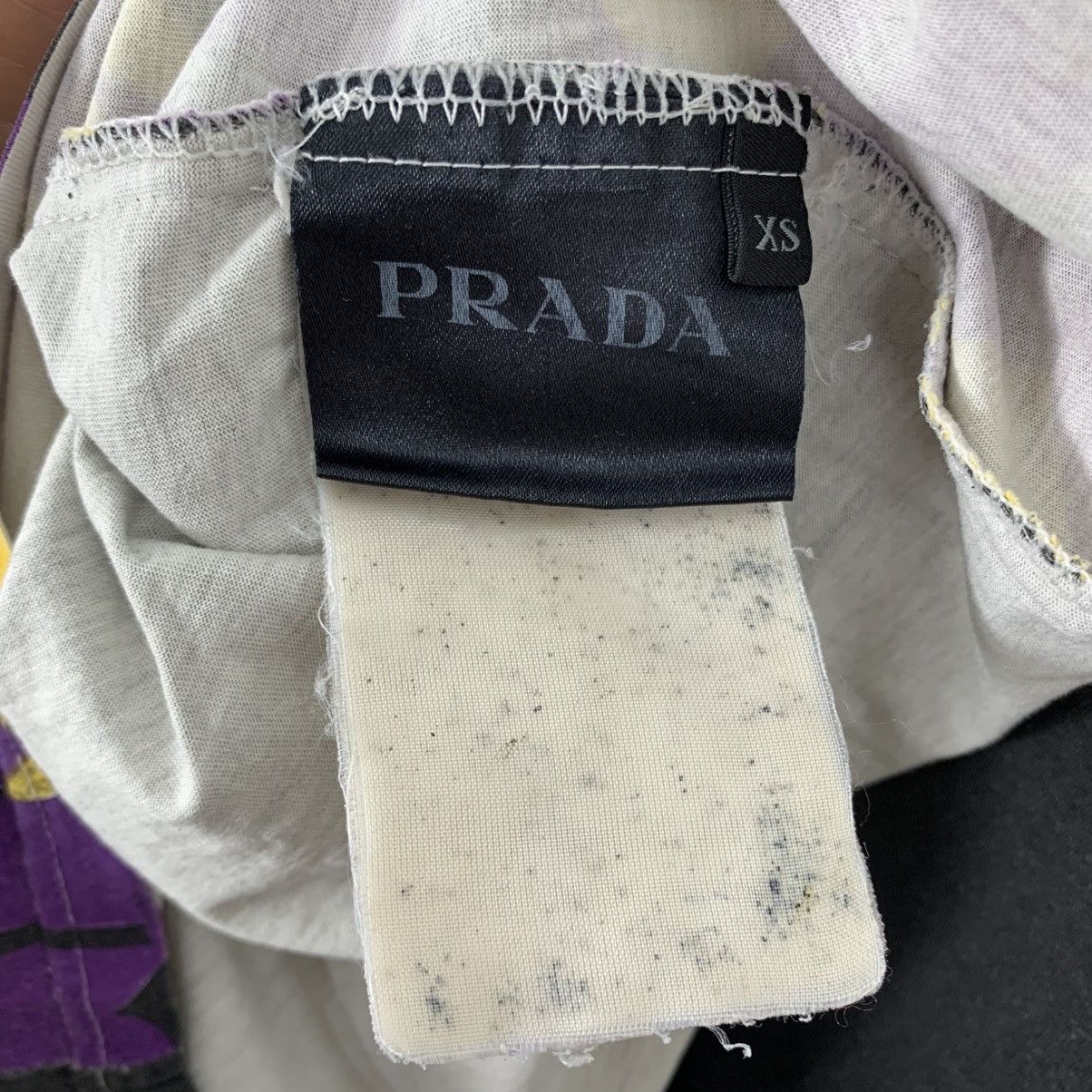 Prada PRADA All Over Print Pocket Short Sleeve Tshirt Size US XS / EU 42 / 0 - 7 Thumbnail