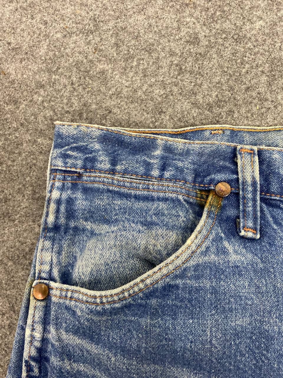 Wrangler vintage wrangler slightly distressed denim nice design Size US 34 / EU 50 - 12 Thumbnail