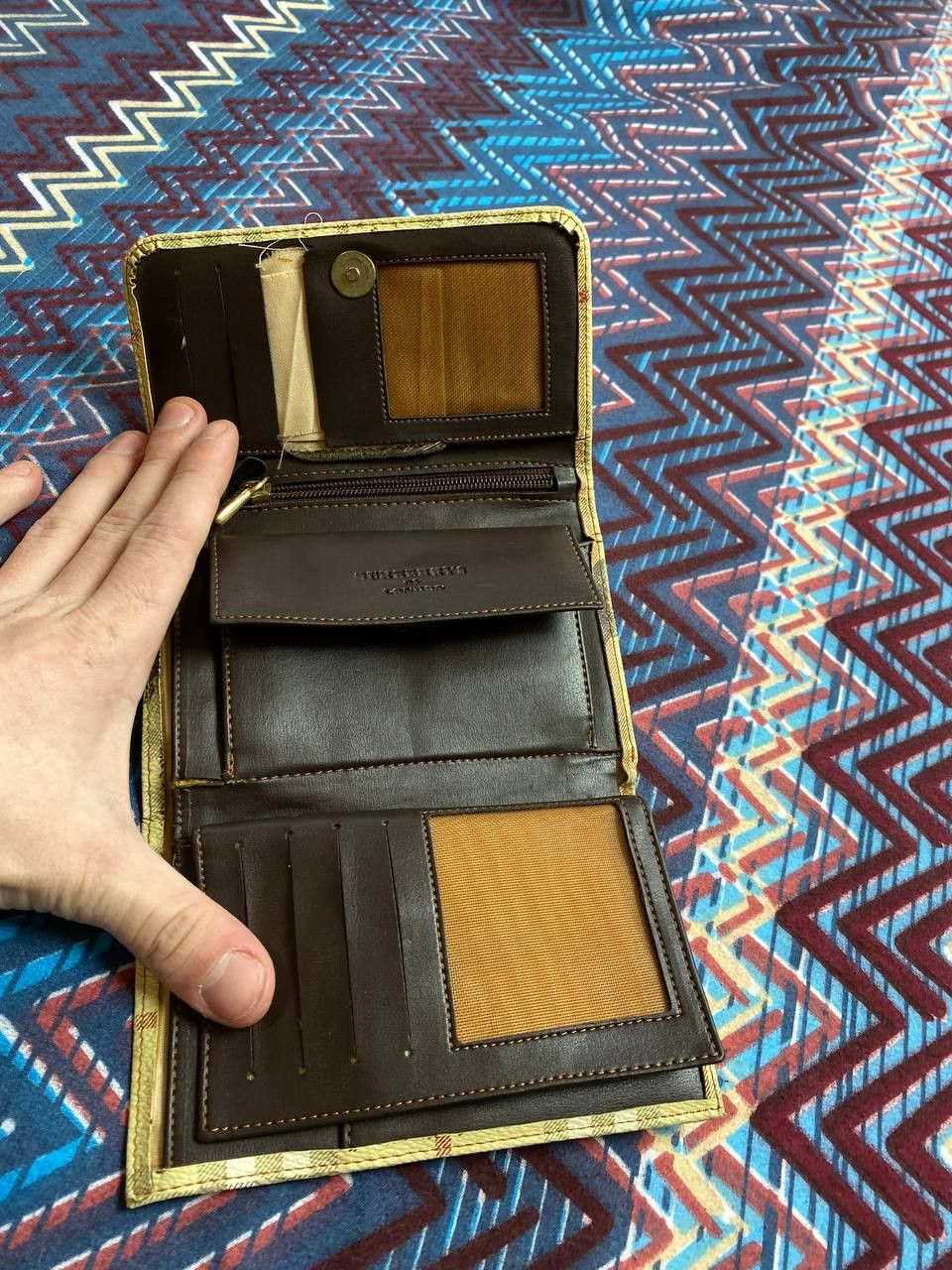 Burberry × Vintage Vintage Burberry Nova Check Leather Wallet Size ONE SIZE - 15 Thumbnail