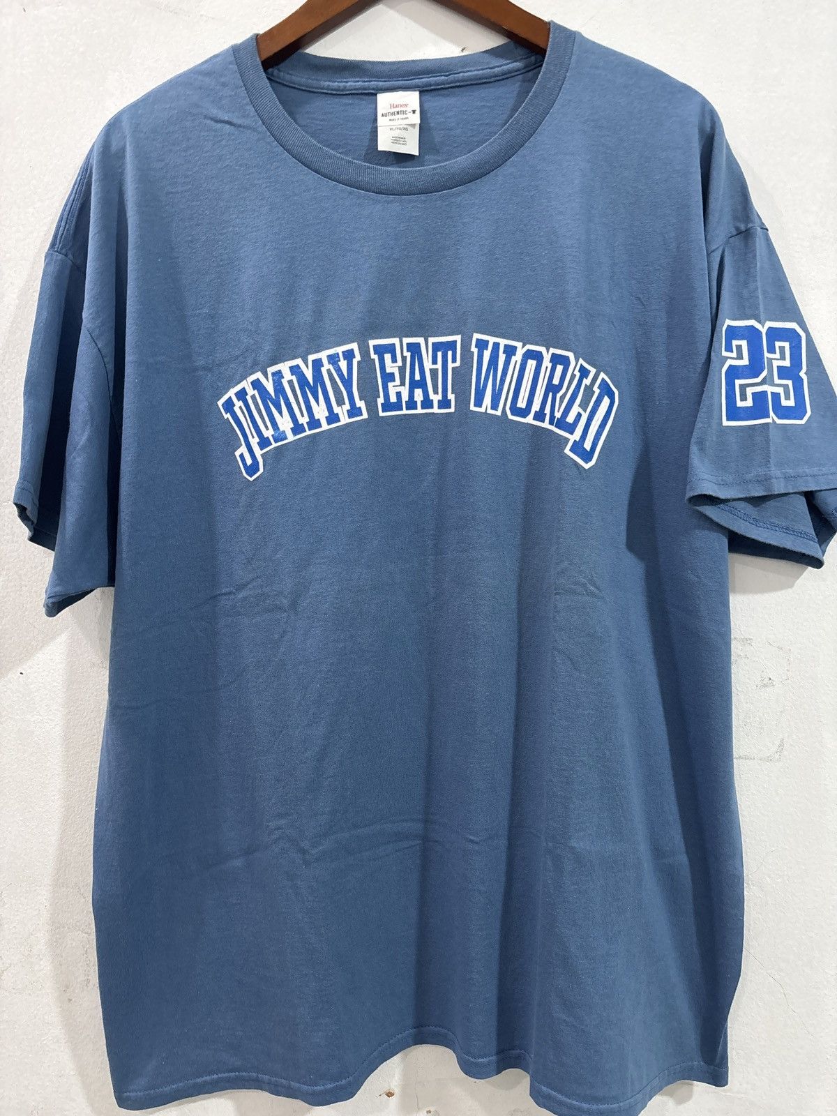 Band Tees Vintage Jimmy Eat World collegiate arch logo t-shirt Size US XL / EU 56 / 4 - 1 Thumbnail