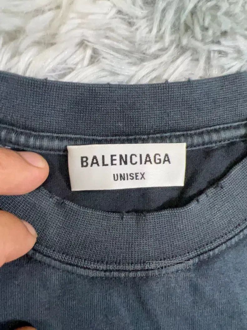 Balenciaga Balenciaga Distressed Short Sleeve Size US XS / EU 42 / 0 - 6 Thumbnail