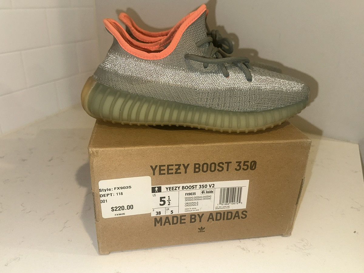 Yeezy Yeezy Boost 350 V2 Desert Sage Size US 5.5 / IT 35.5 - 1 Thumbnail