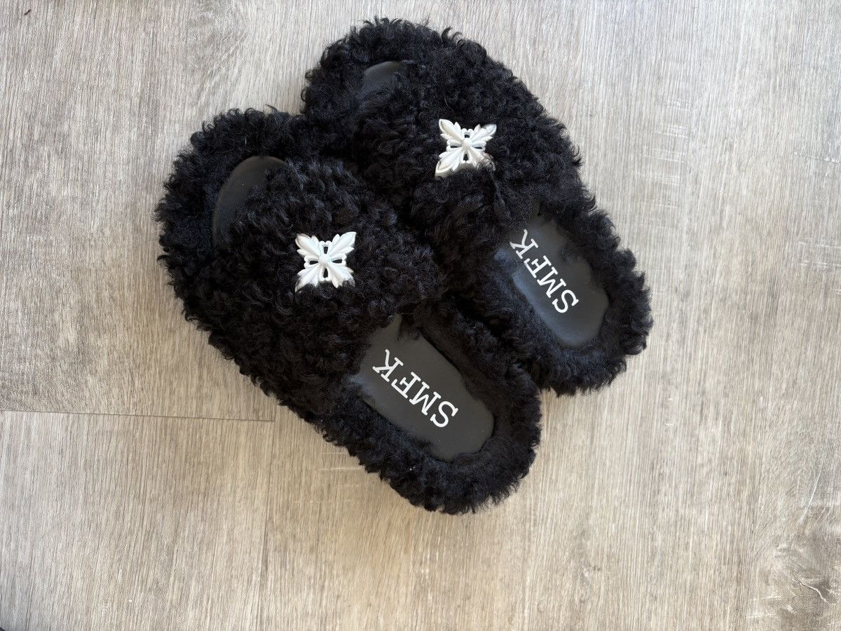 SMFK MSFK slides Size US 8.5 / EU 41-42 - 2 Thumbnail