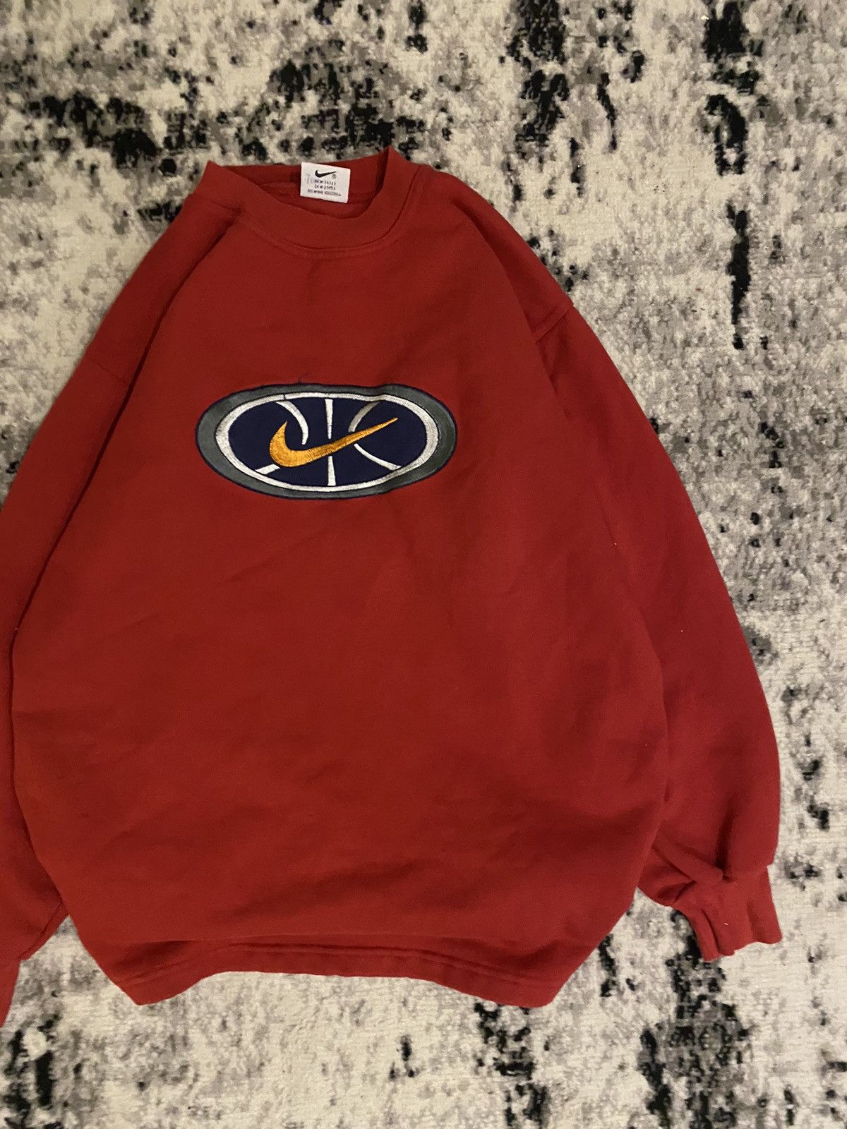 Nike × Vintage Nike Vintage Sweater Big Central Logo Swoosh Y2k Bagy Fit Size US L / EU 52-54 / 3 - 2 Thumbnail