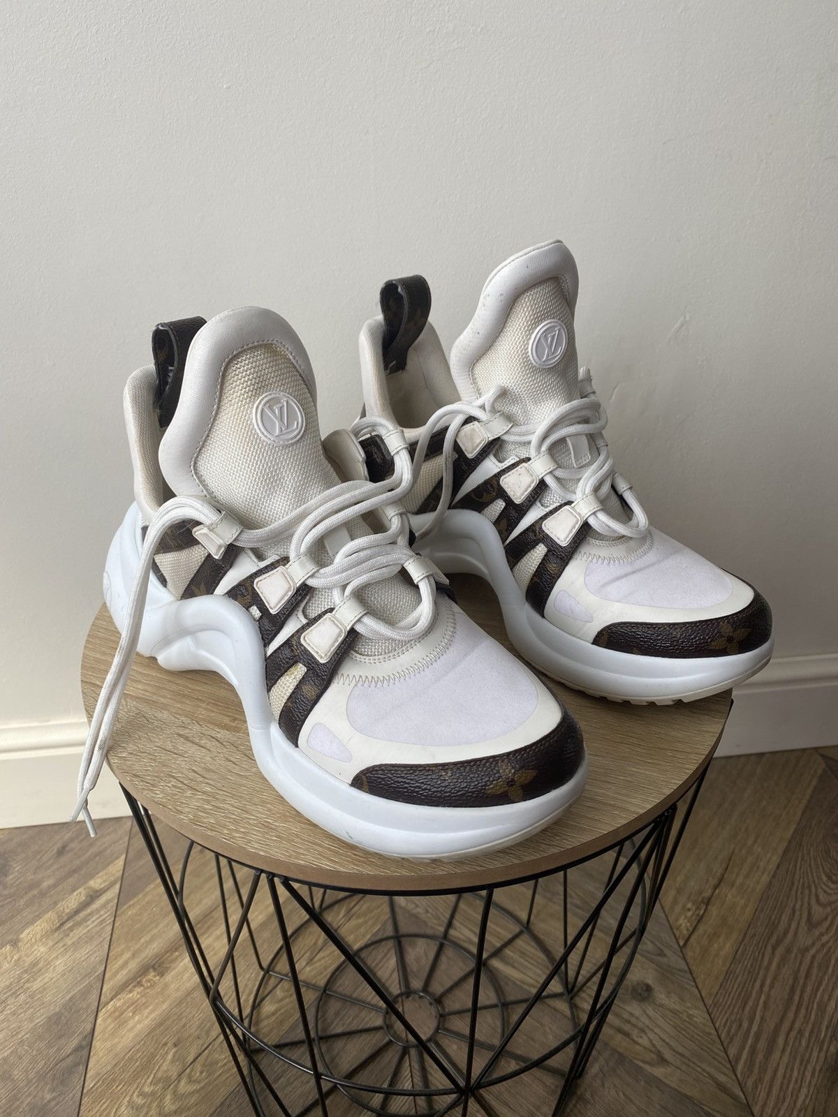 Louis Vuitton Louis Vuitton LV Archlight women’s Sneaker Size US 9 / IT 39 - 2 Thumbnail