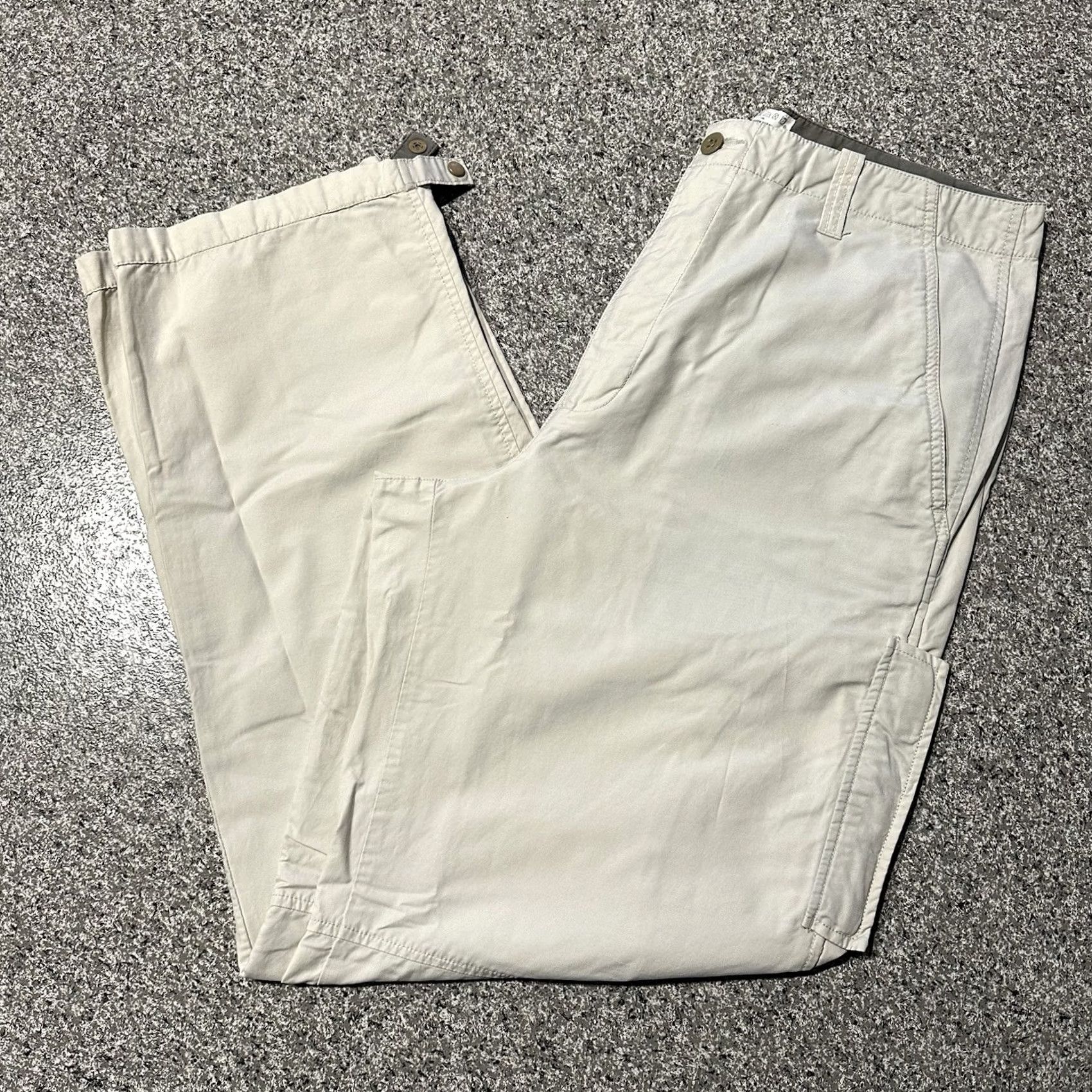 Gap VINTAGE Gap Pants Mens 34x32 Khaki Chino Khakis Straight Leg 34 Ivory 70% Cotton 30% Nylon Size US 34 / EU 50 - 2 Thumbnail
