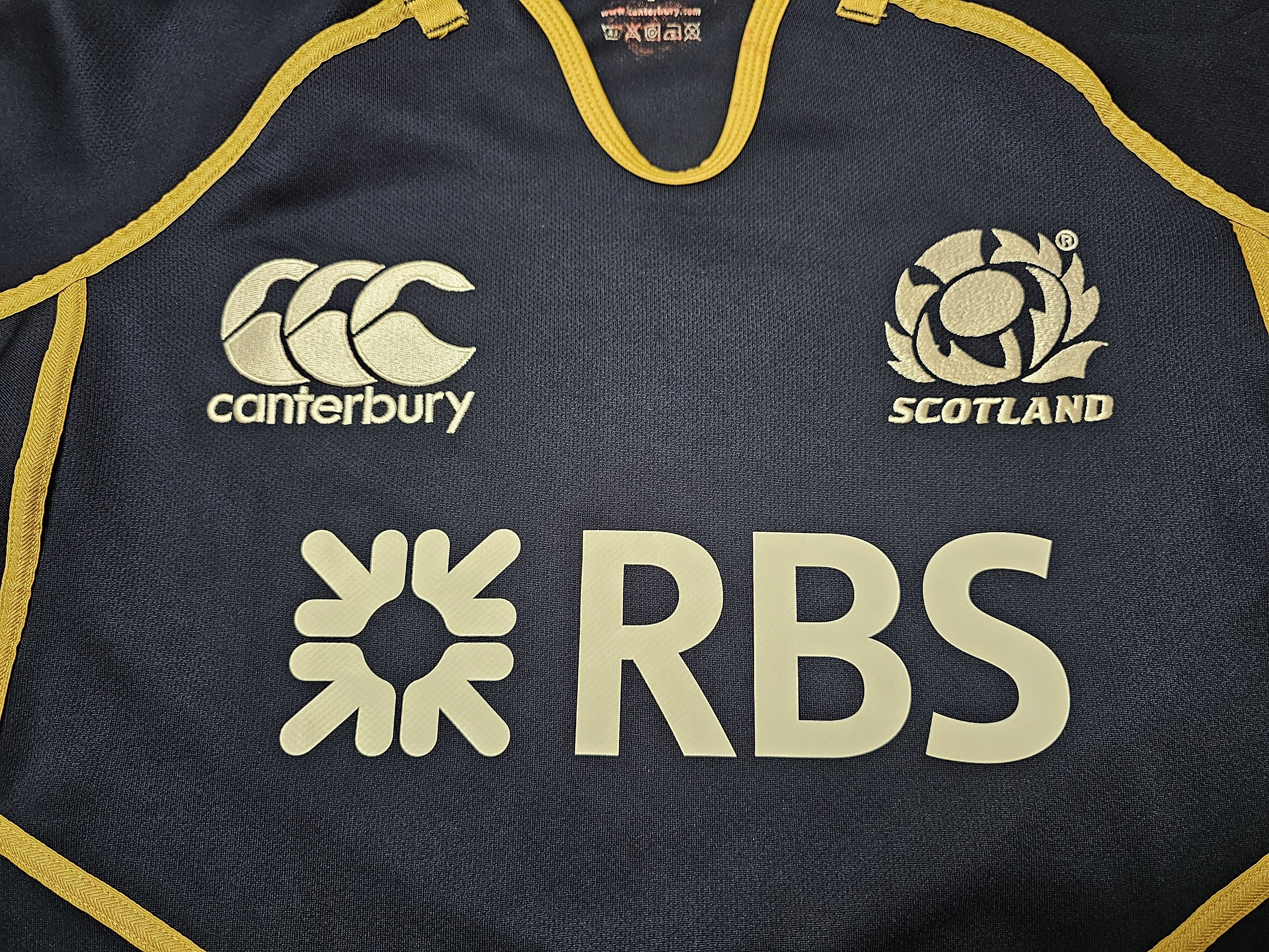 Canterbury of New Zealand SCOTLAND RUGBY JERSEY 2011 2012 HOME SHIRT RUGBY JERSEY Size US L / EU 52-54 / 3 - 3 Thumbnail