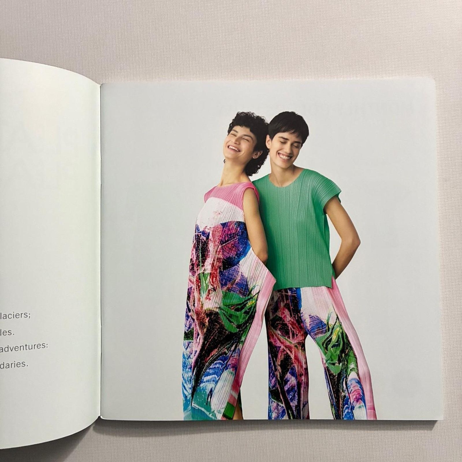Issey Miyake × Japanese Brand × Pleats Please Issey Miyake Issey Miyake pleats please look book catalog Size ONE SIZE - 4 Thumbnail