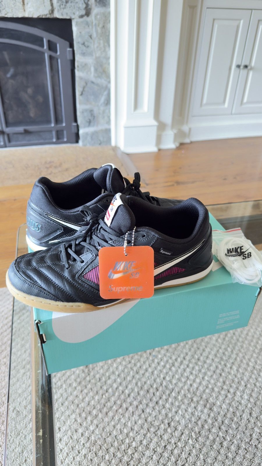 Nike SB NIKE SB GATO x Supreme Size US 10 / EU 43 - 1 Thumbnail