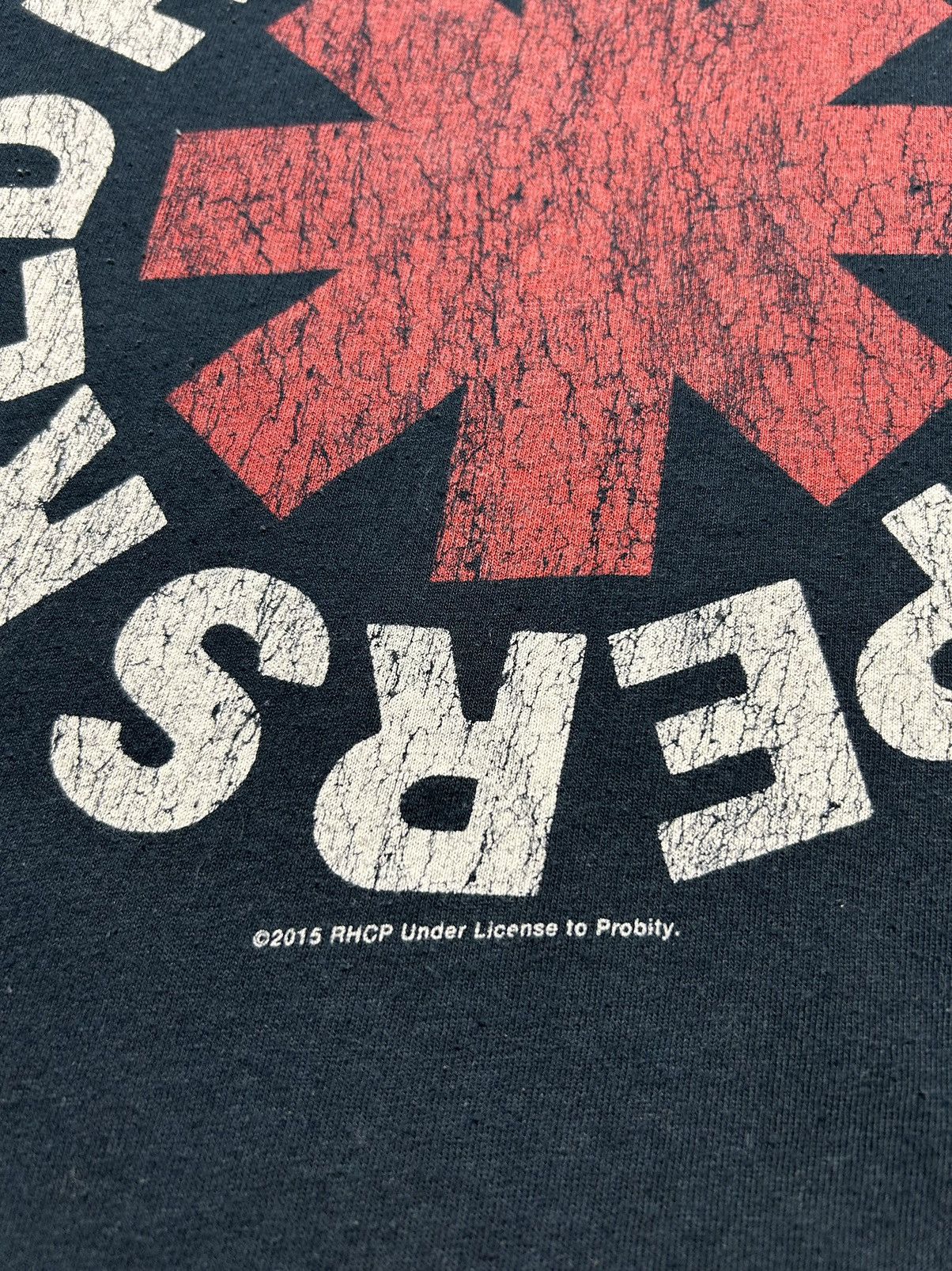 Band Tees Vintage 2015 Red Hot Chili Peppers Band T-Shirt Size US S / EU 44-46 / 1 - 8 Thumbnail