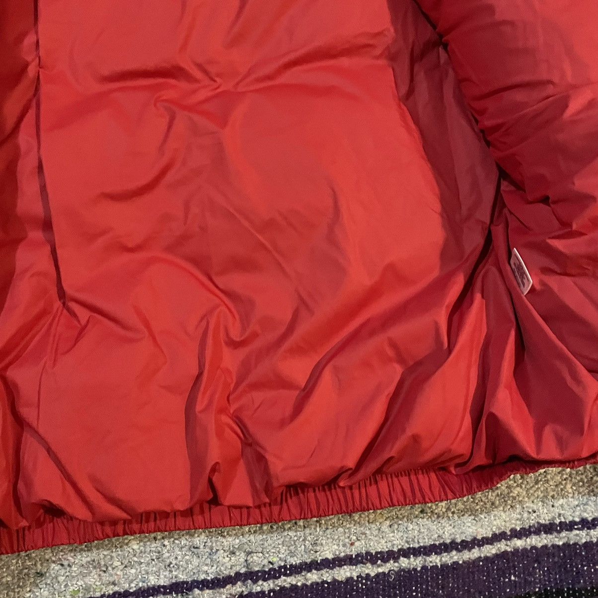 Supreme Supreme Embossed and Beveled Logo Down Puffer Jacket Red L Size US L / EU 52-54 / 3 - 8 Thumbnail