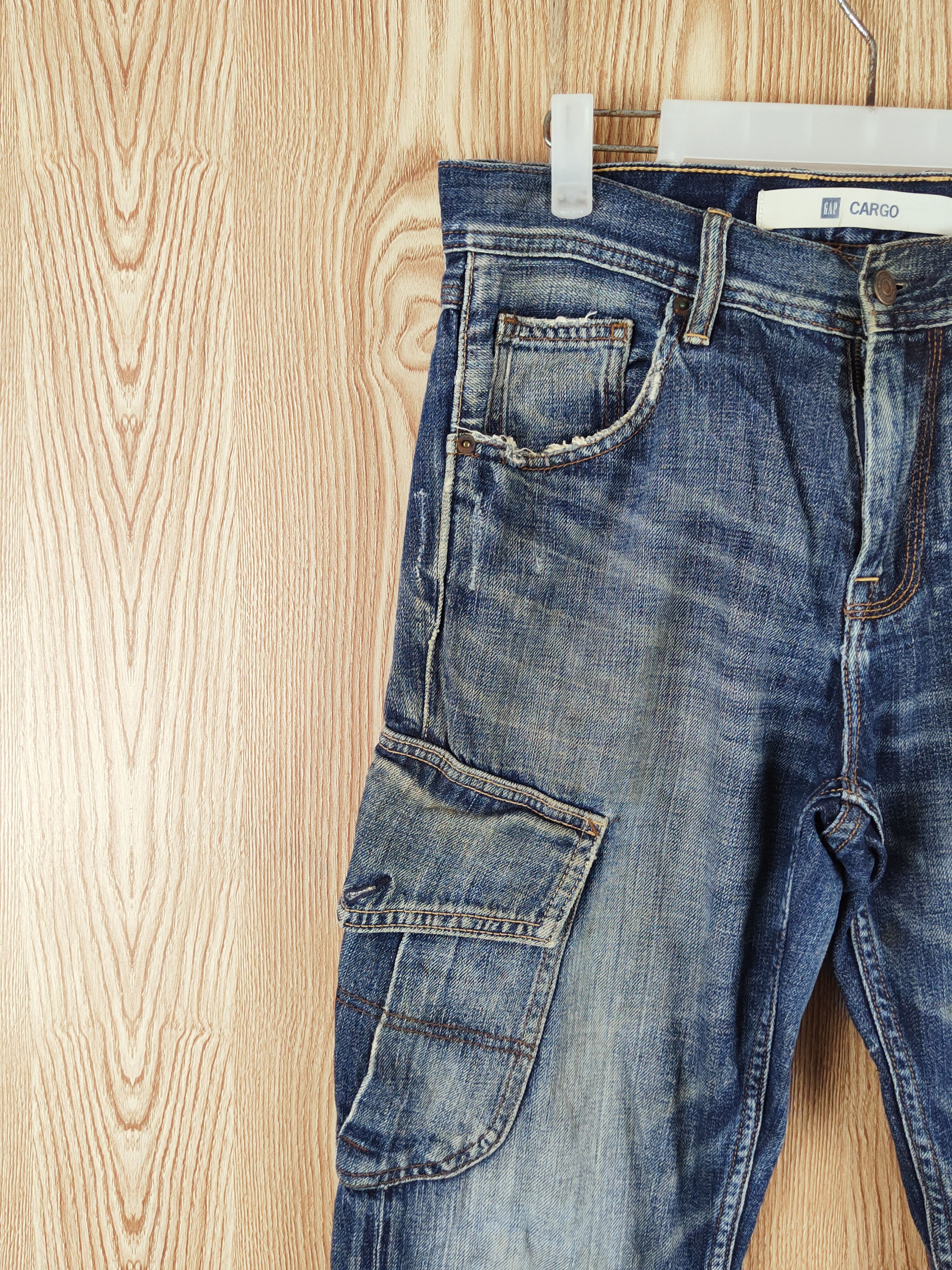 Gap DL Gap Dark Blue Faded Distressed Ripped Cargo Jeans #W023 Size US 31 - 3 Thumbnail