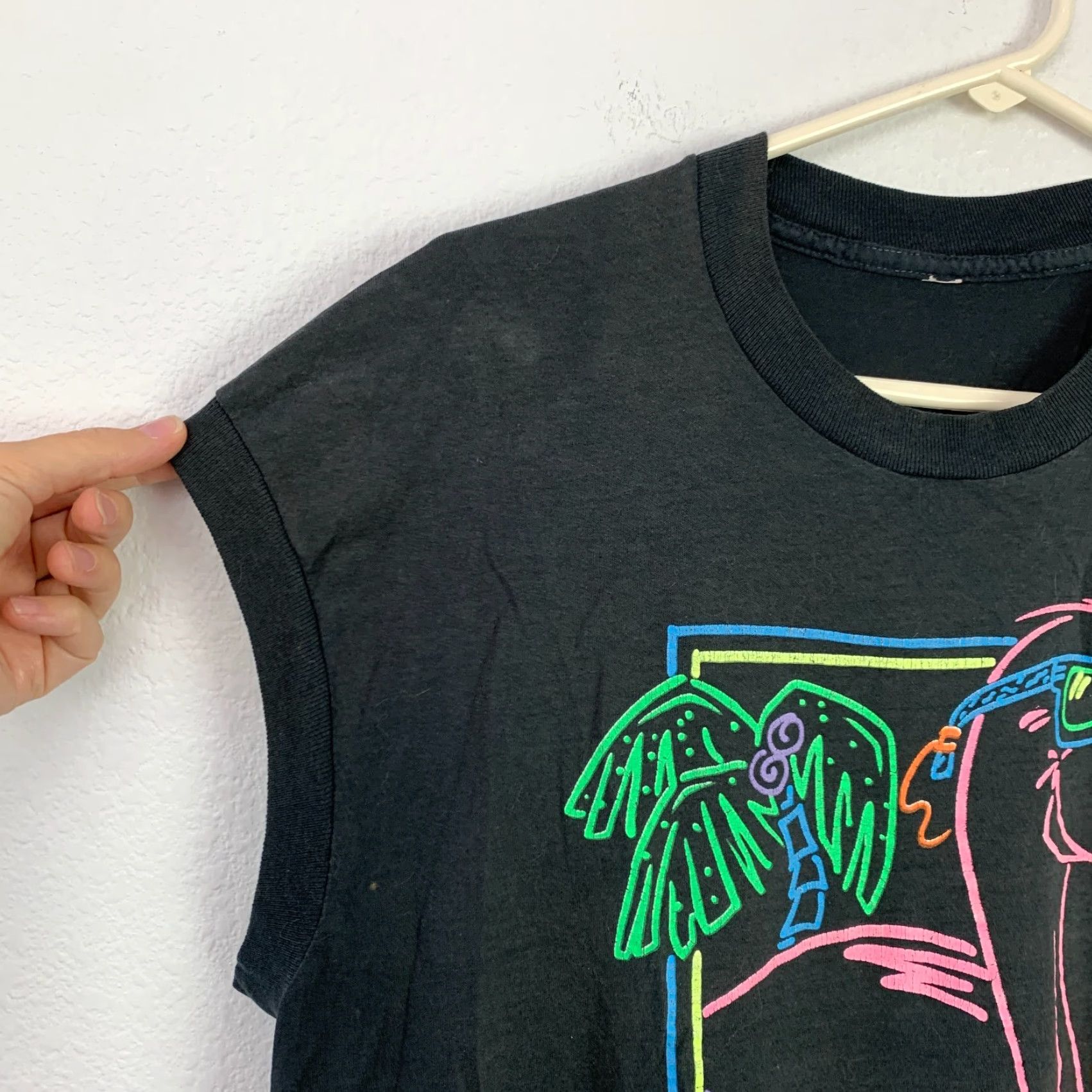 Vintage VINTAGE Unbranded Tank Top Shirt Men L Black Flamingo Summer Turtle Bay Graphic Print Crew Neck Sleeveless T-Shirt 42" Chest 21" Size US L / EU 52-54 / 3 - 2 Thumbnail
