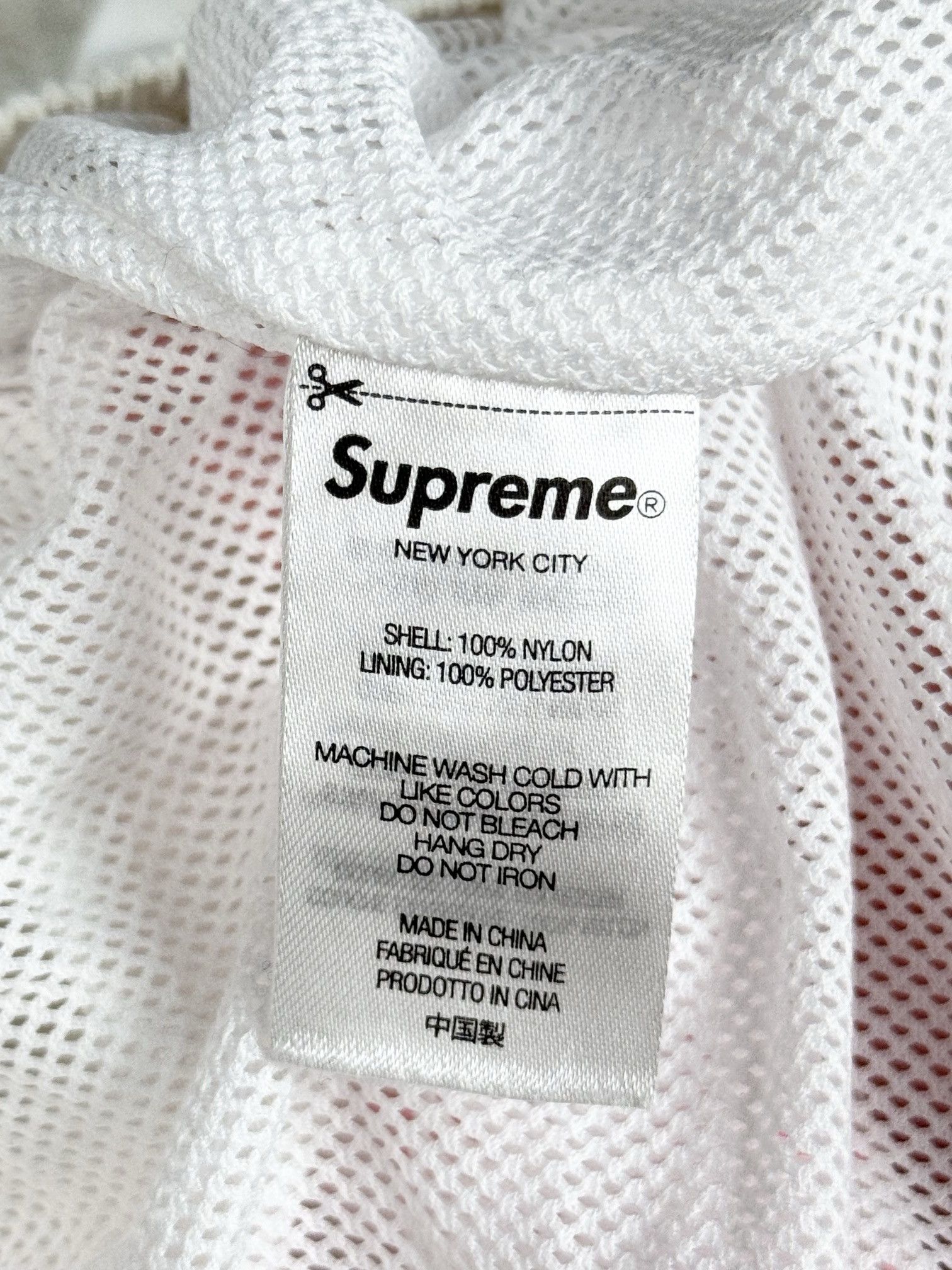 Supreme supreme aoi glow-in-the-dark track pant Size US 30 / EU 46 - 10 Thumbnail
