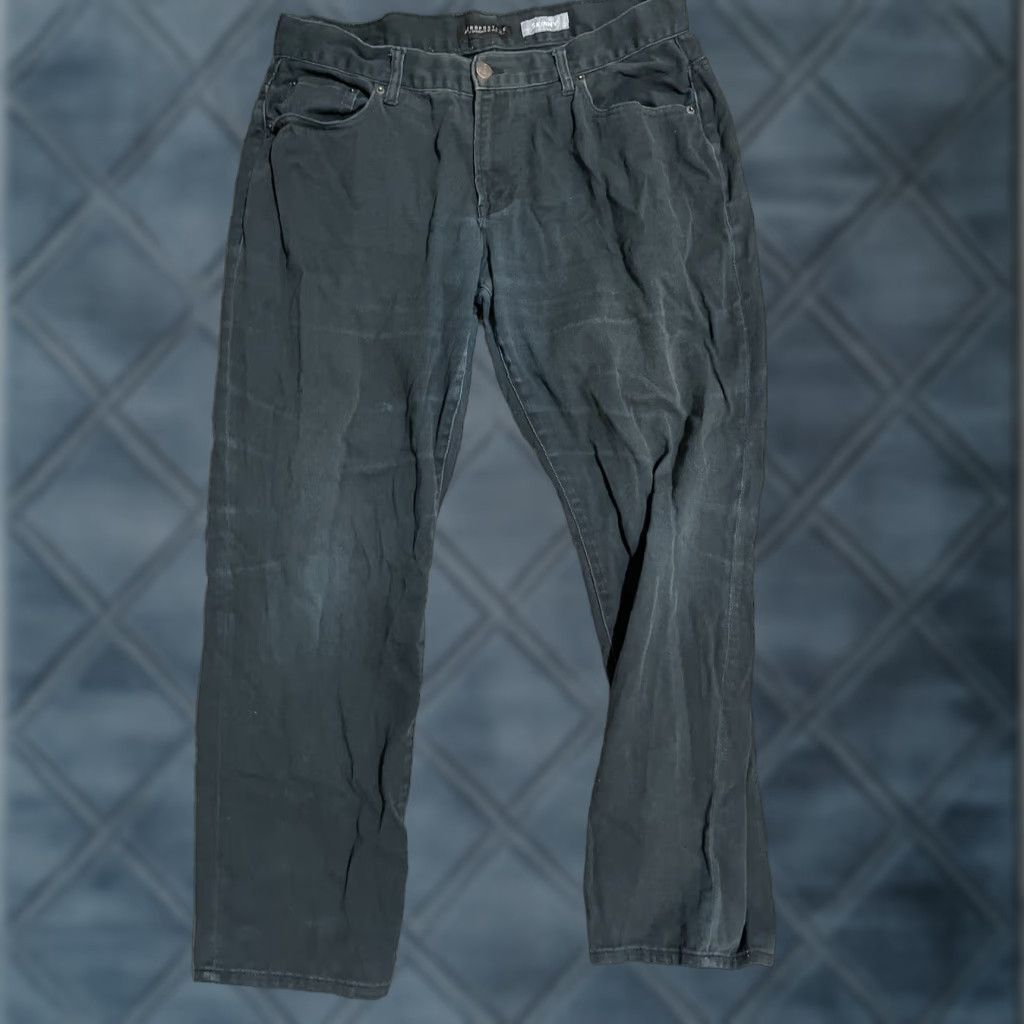 Aeropostale Aeropostale Black Wash Distressed Skinny Jean Size 34x30 Mens Size US 34 / EU 50 - 1 Thumbnail