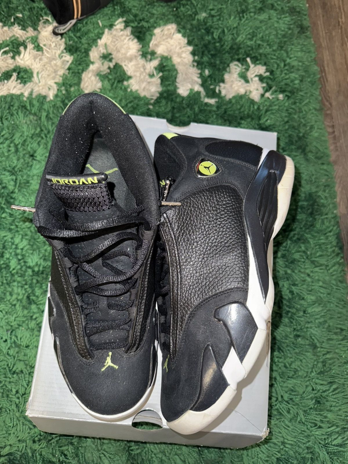 Jordan Brand Sz 11 2016 Jordan 14 black indiglo Size US 11 / EU 44 - 1 Thumbnail