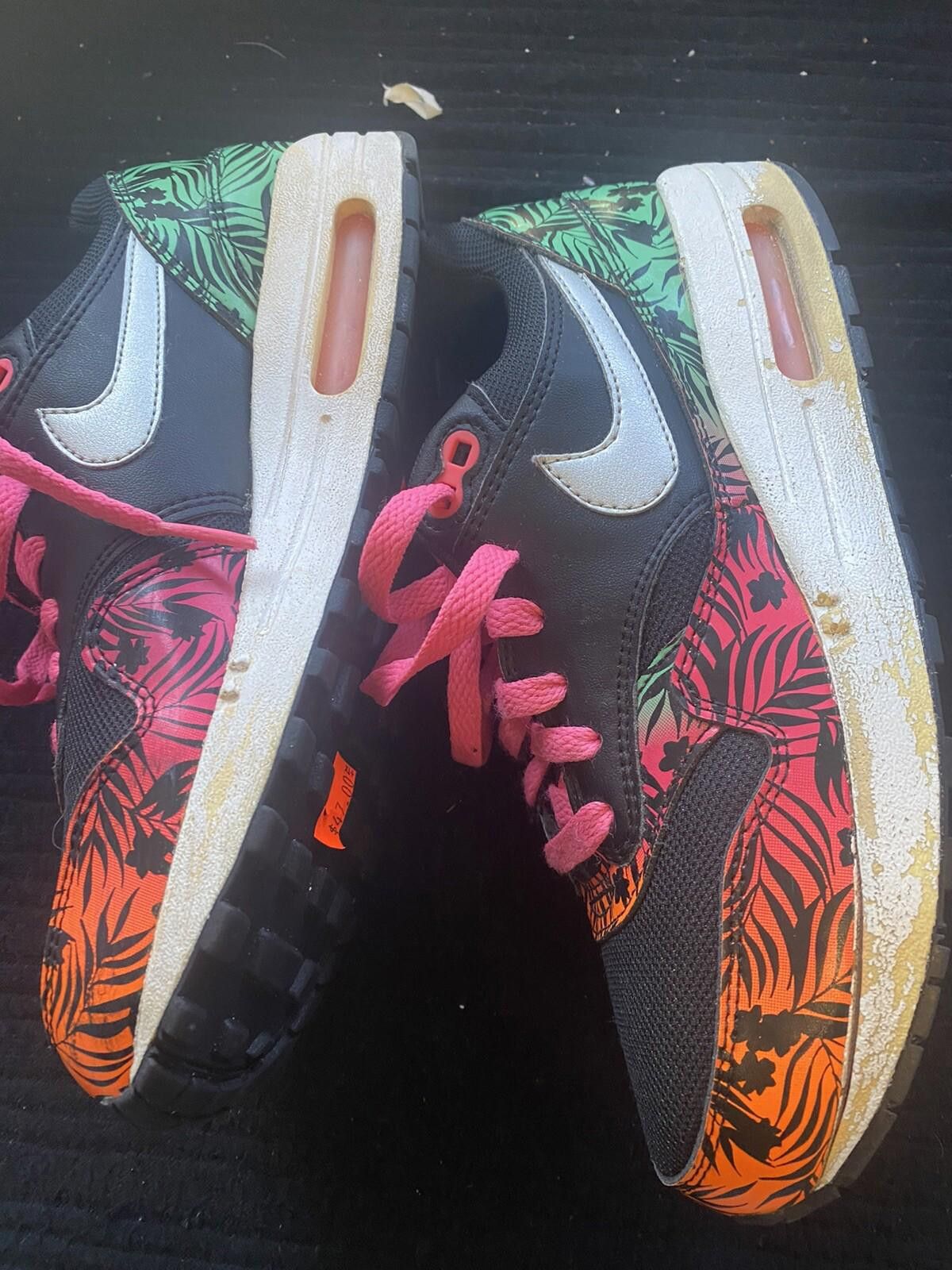 Nike Kids Nike Air Max 90 s 6.5y 705479-001 Black Pink Orange Size US 6.5 / EU 39-40 - 7 Thumbnail