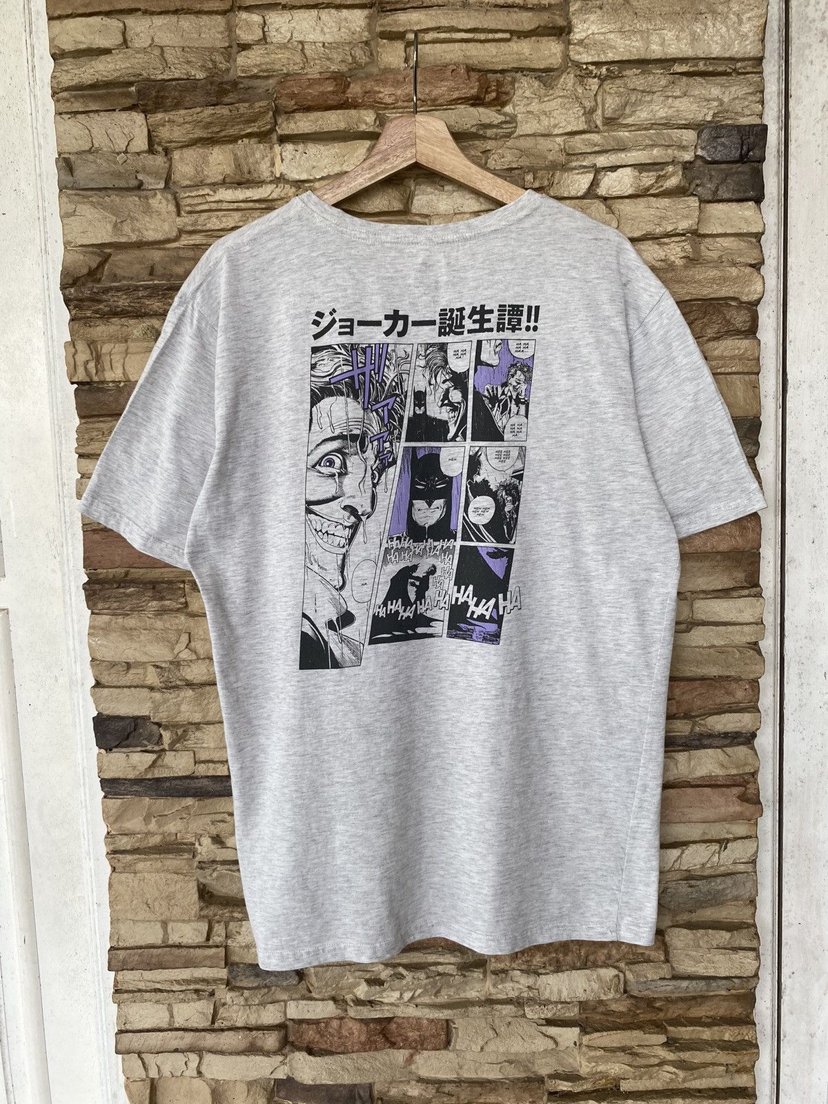 DC Comics Vintage The Joker Comics Tees (Batman Dc Comics) Size US XL / EU 56 / 4 - 1 Thumbnail