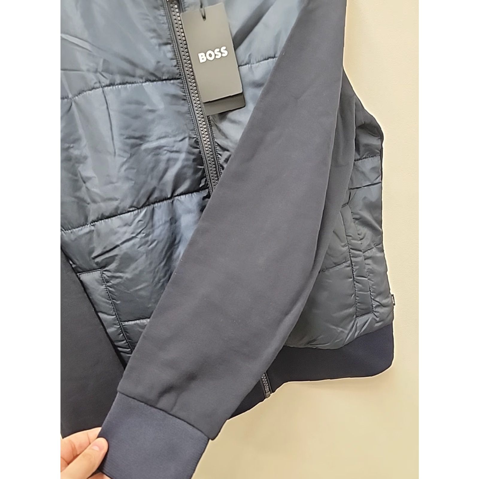 Hugo Boss HUGO BOSS Sweater Puffer Jacket Bomber Mens Size S Blue NWT Full Zip Cotton Baroque Chest 21 Length 27 Size US S / EU 44-46 / 1 - 6 Thumbnail