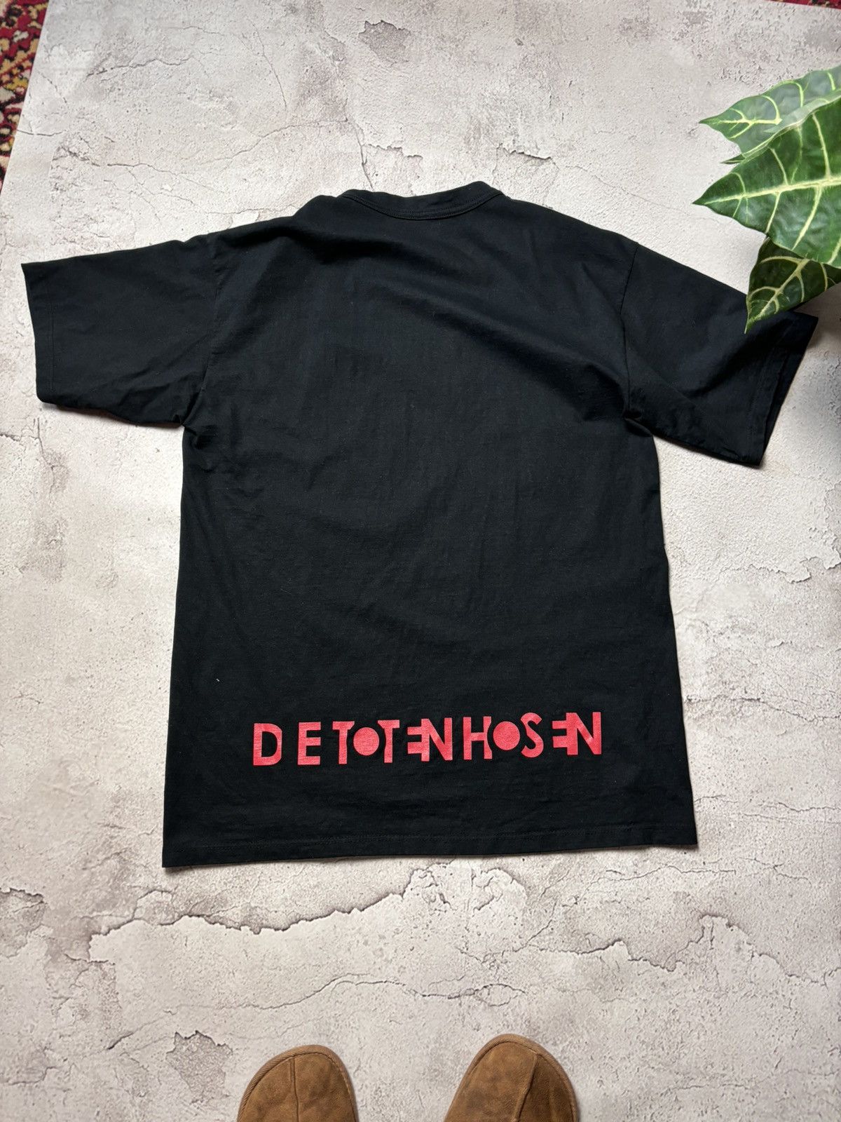 Gildan Die Toten Hosen 00s Vintage Rock Band Tshirt XL Size US XL / EU 56 / 4 - 7 Thumbnail