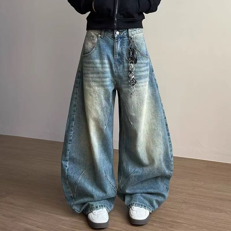 Vintage Men's American washed distressed straight-leg scimitar jeans Size US 32 / EU 48 - 1 Thumbnail