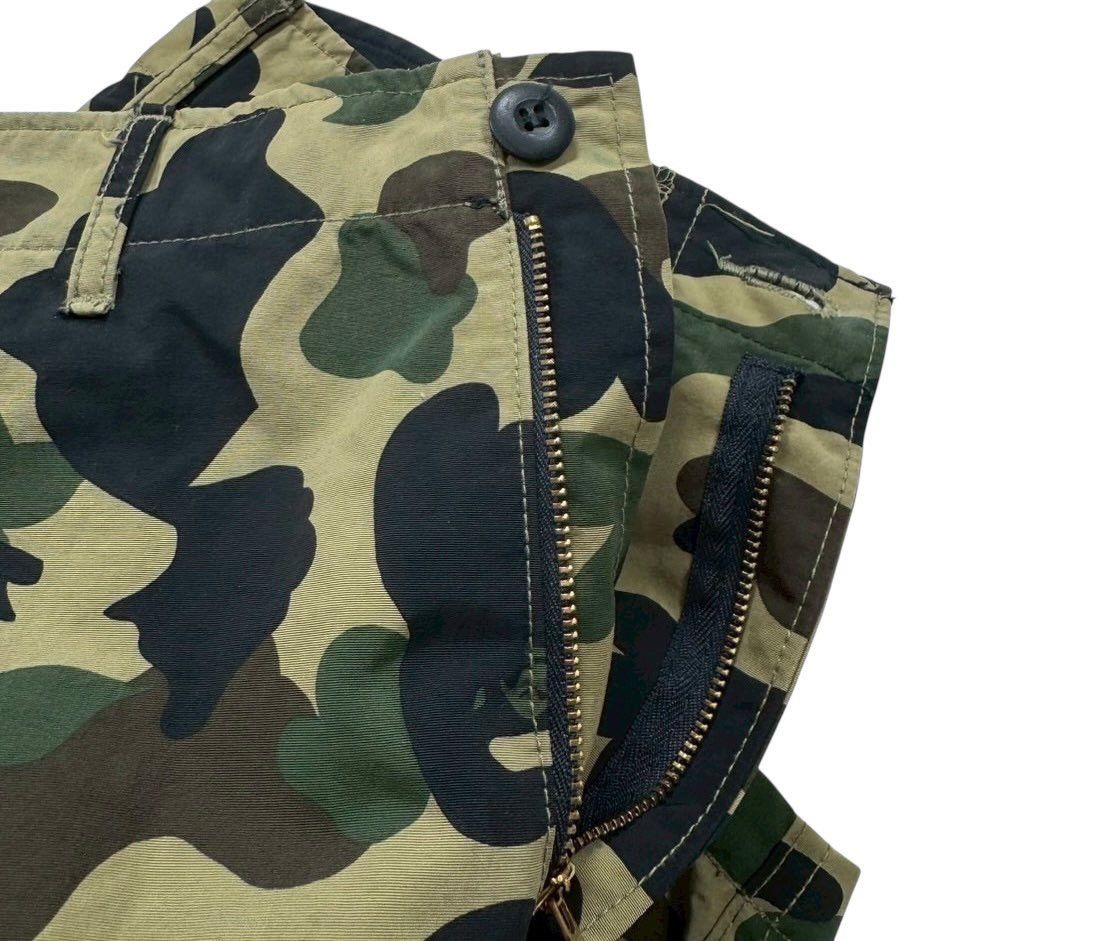 Bape BAPE green camo Nylon Short pants Size US 28 / EU 44 - 2 Thumbnail