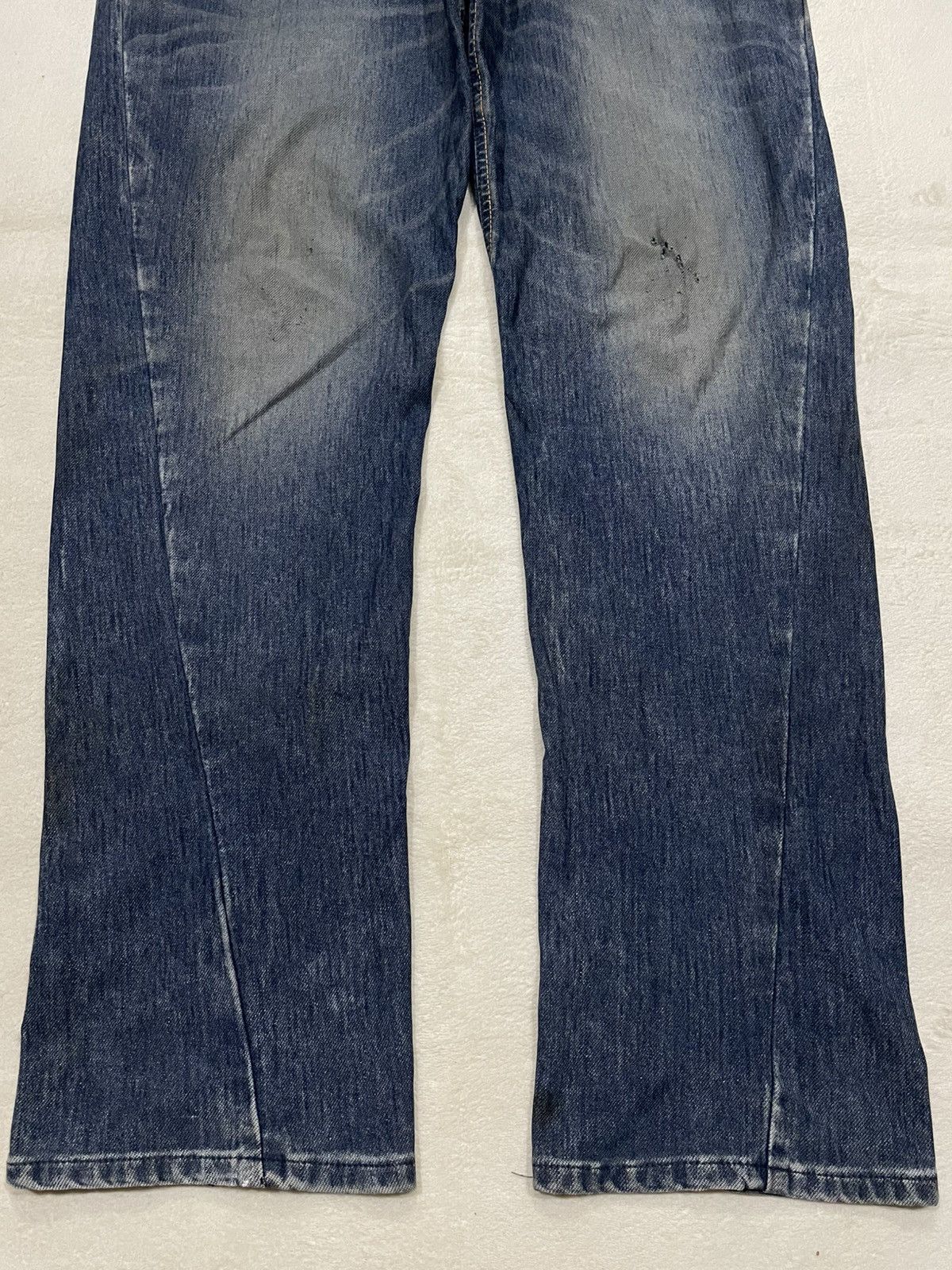 Edwin Vintage Edwin 503 Jerseys Twist Leg Distressed Denim Jeans Size US 35 - 4 Thumbnail