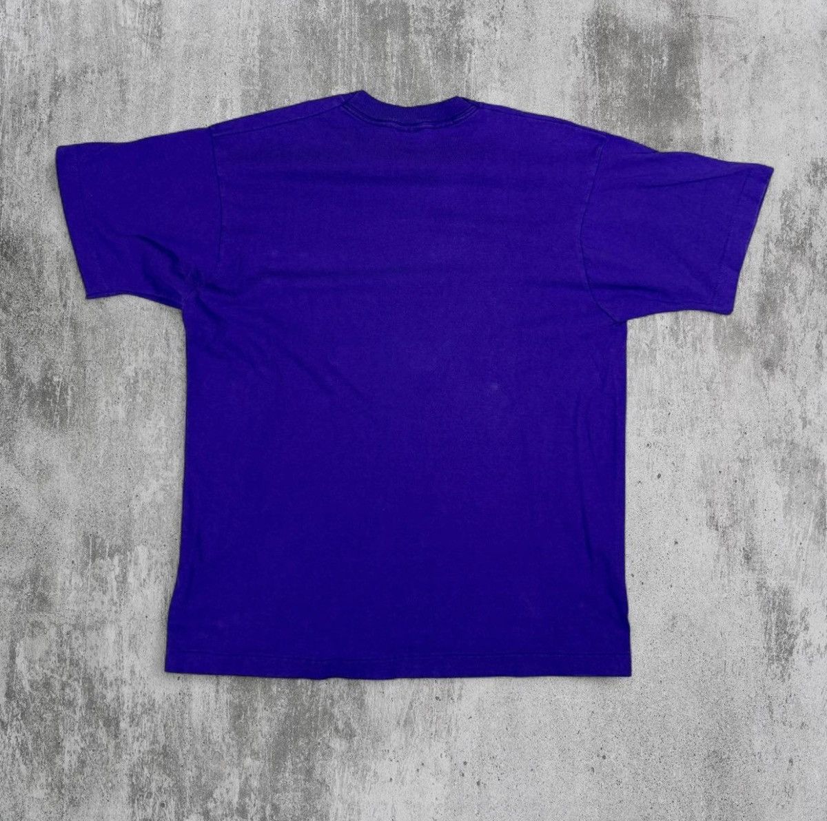 Fruit Of The Loom Vintage Fruit Of The Loom Purple T-Shirt Mens Large Size US L / EU 52-54 / 3 - 2 Thumbnail