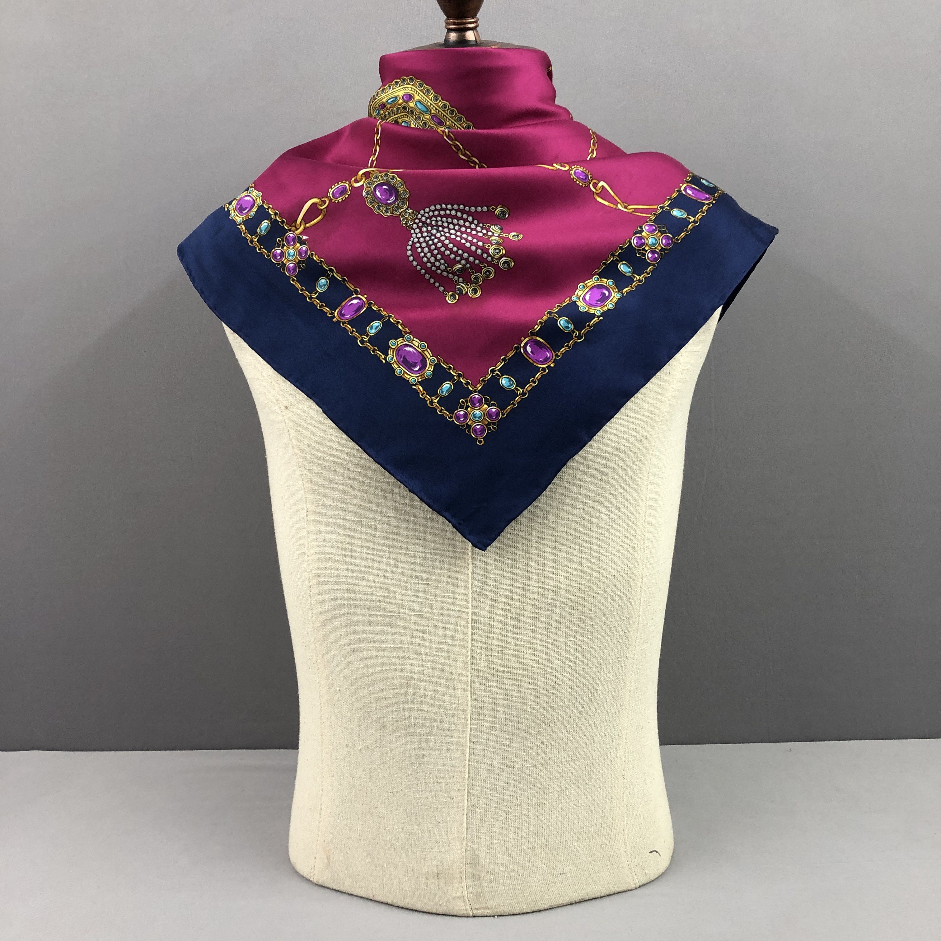 Other Vintage SILK Scarf Twill Stole Wraps Scarves Size ONE SIZE - 3 Thumbnail