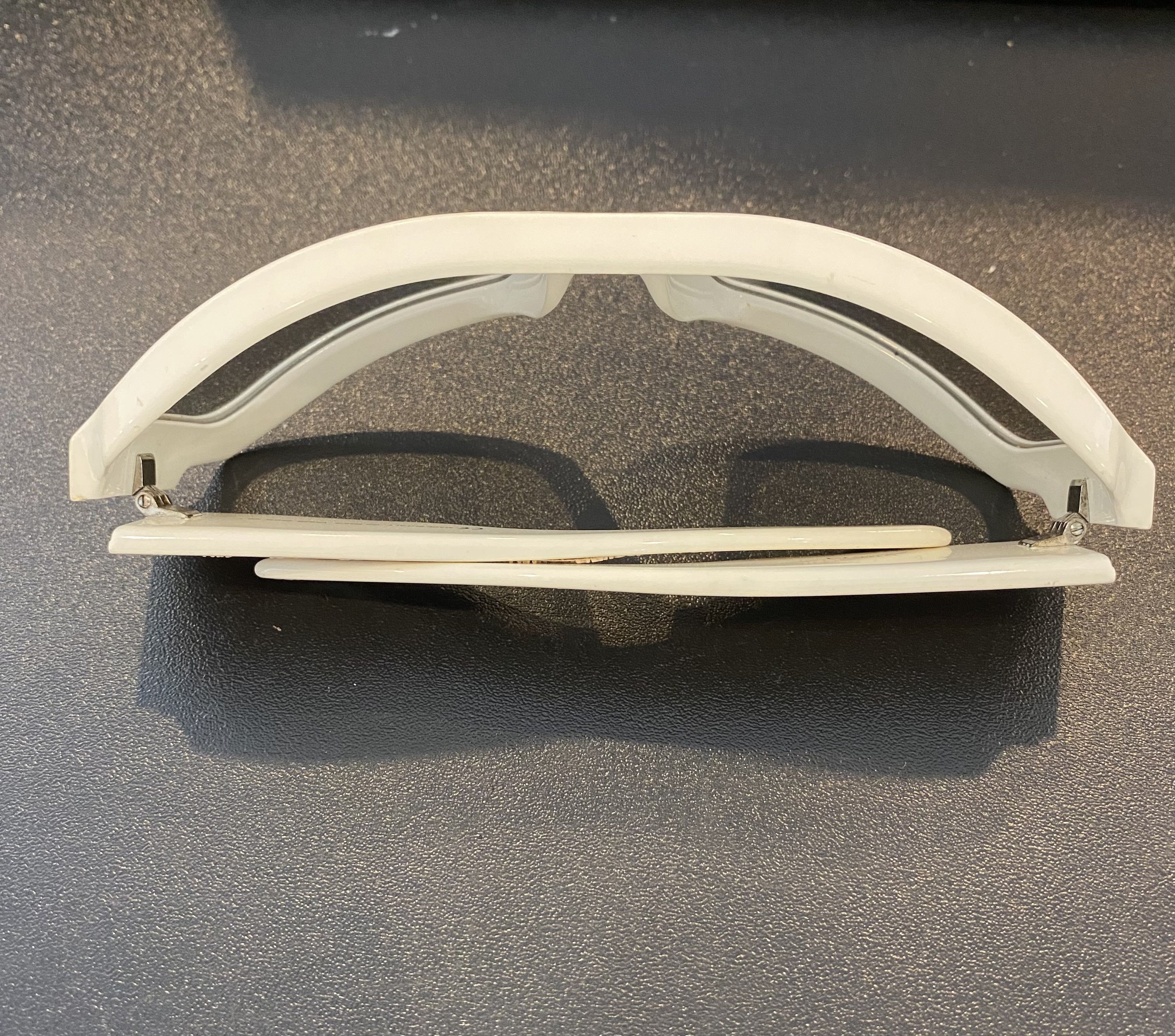Gucci Gucci GG 1559/S Monogram Sun Glasses White Size ONE SIZE - 3 Thumbnail