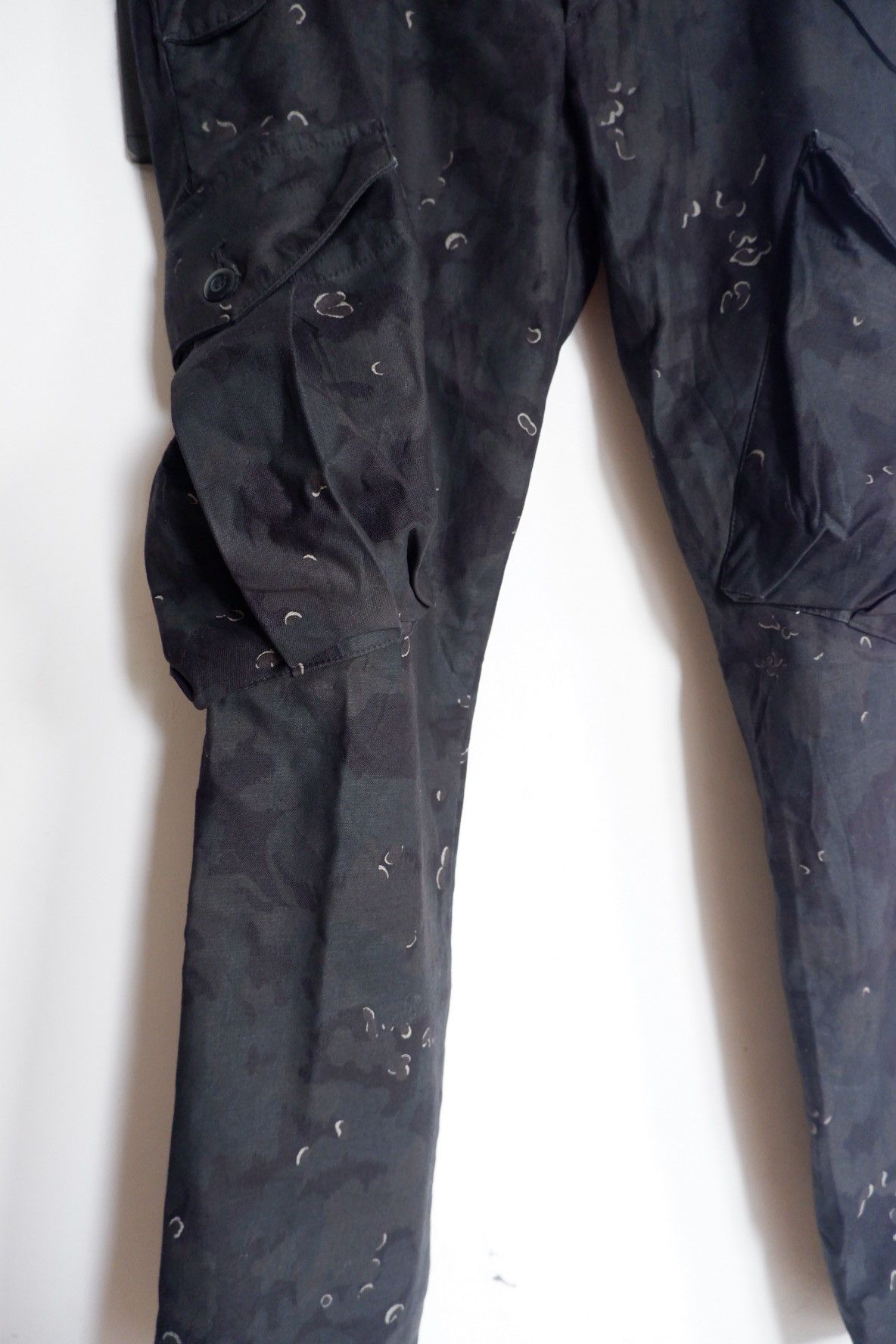 If Six Was Nine 1996 AG PEOTW Black Camo Cargo Pants Size US 32 / EU 48 - 6 Thumbnail