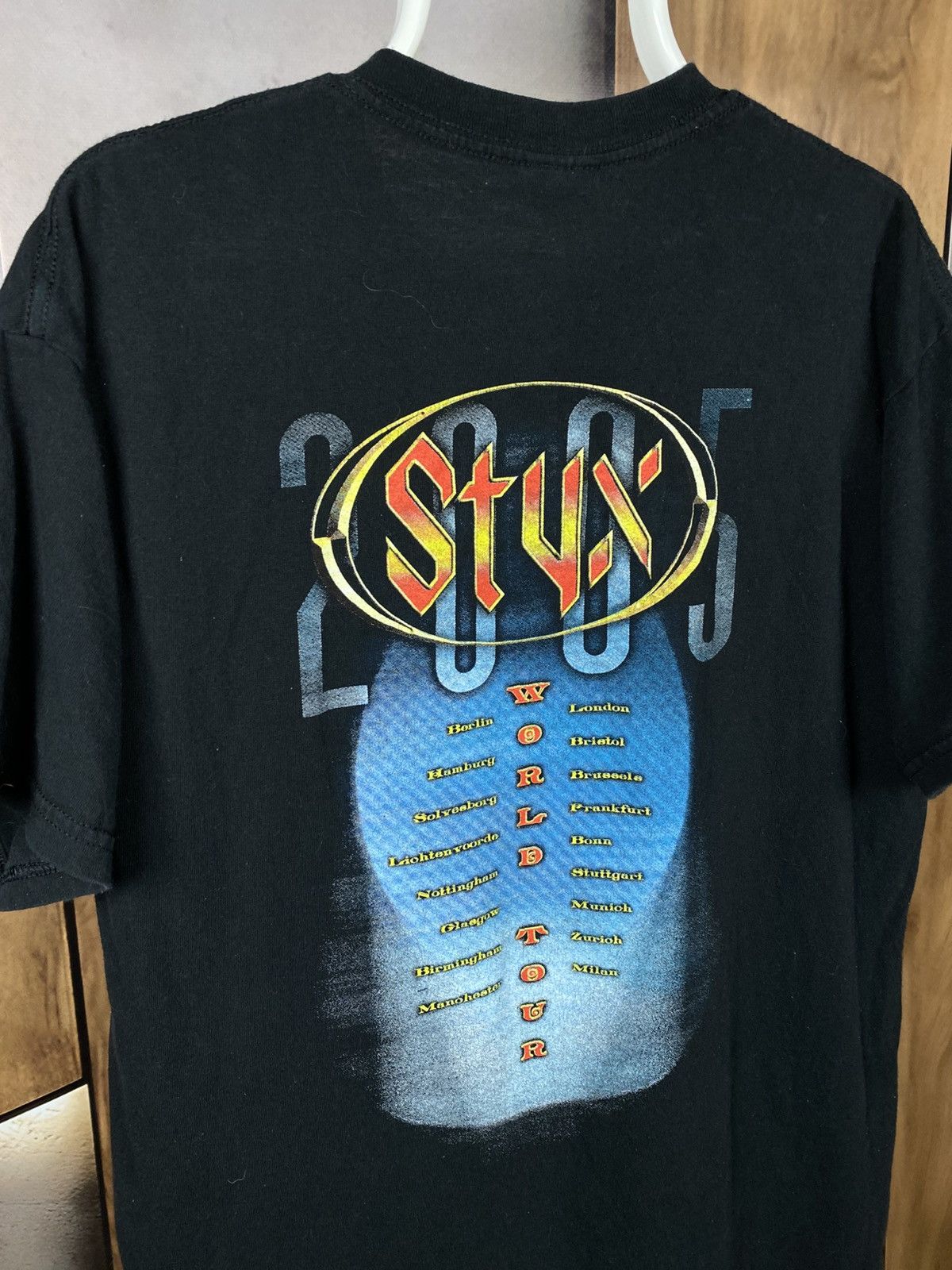 Band Tees 🎸Vintage 2005 T-Shirt Styx World Tour Rock Band Tee🎸 Size US L / EU 52-54 / 3 - 4 Thumbnail