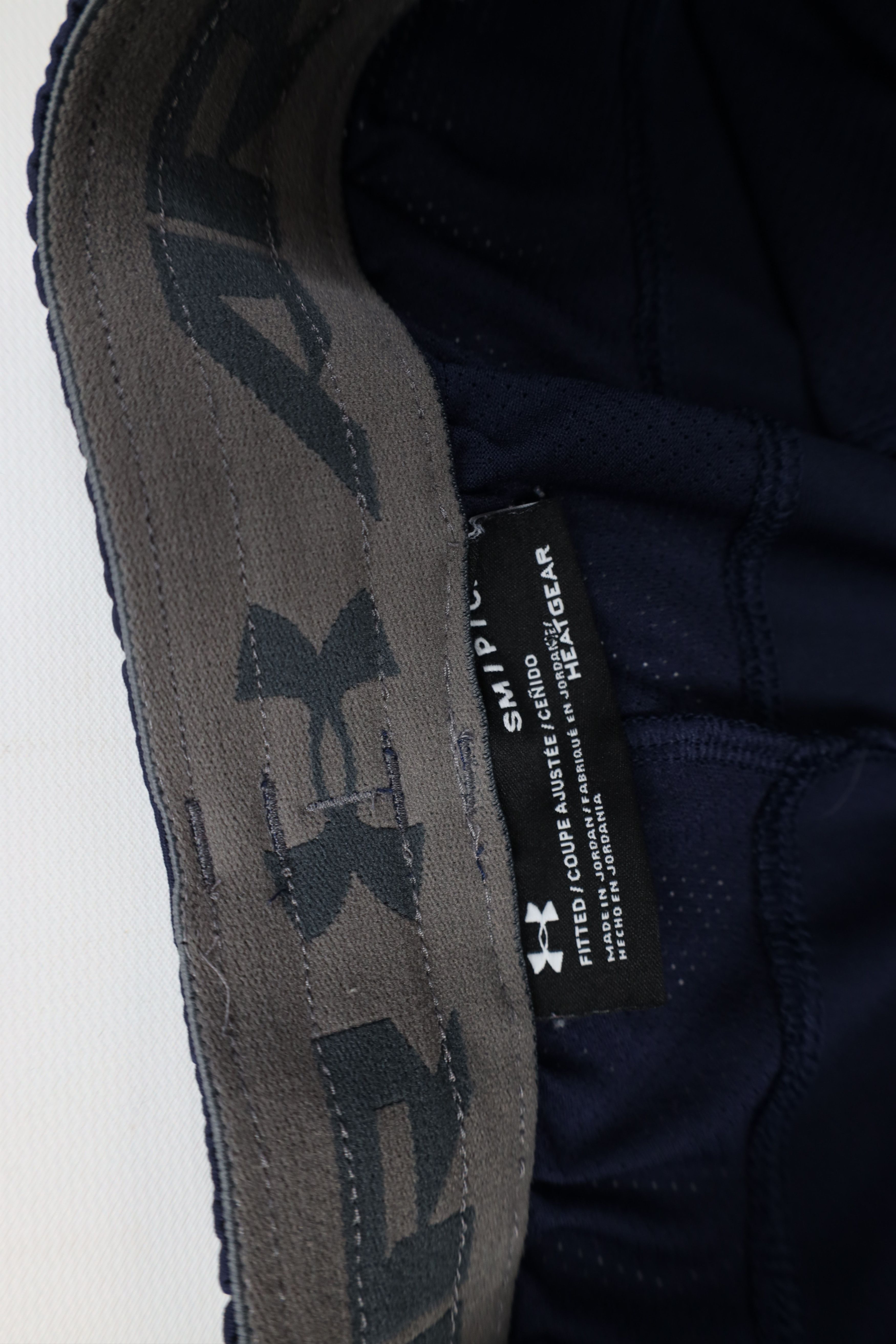 Under Armour Under Armour Notre Dame University Hockey Above Knee Shorts Size US 30 / EU 46 - 8 Thumbnail