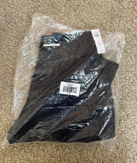 Abercrombie & Fitch A&F Sloane Tailored Pant *90$ RETAIL* Size 27" / US 4 / IT 40 - 2 Thumbnail