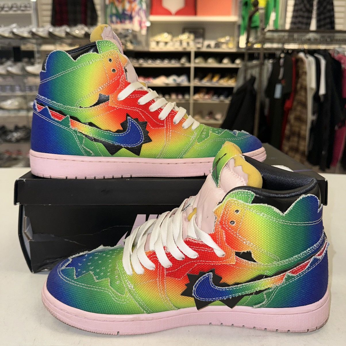 Jordan Brand Size 10 - Jordan 1 Retro OG High x J Balvin Tie Dye Size US 10 / EU 43 - 2 Thumbnail
